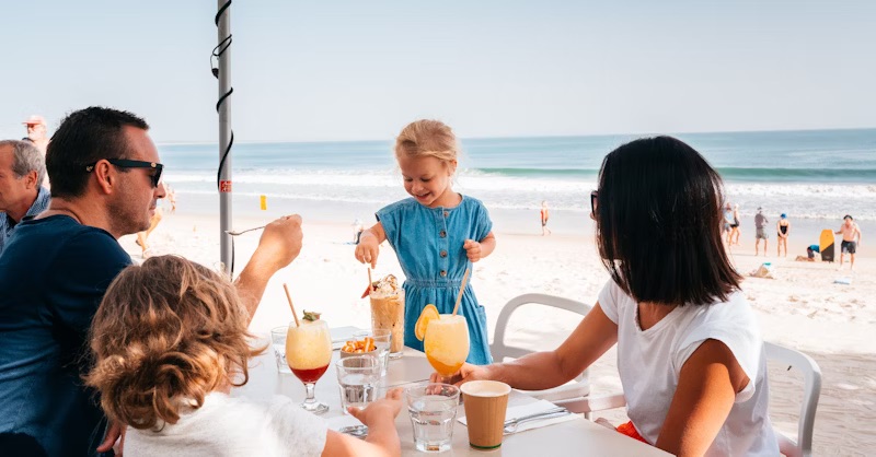 Miami Family Breakfast Terrace Jpg 