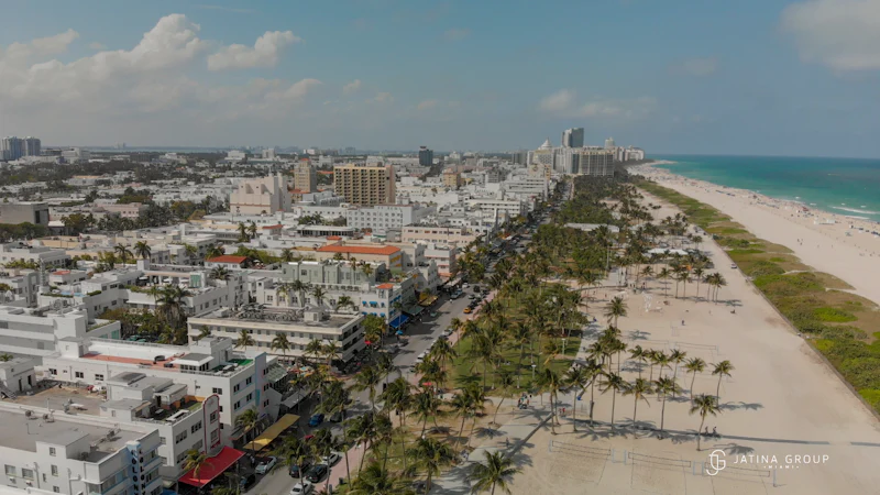 Ocean Drive South Beach Tour