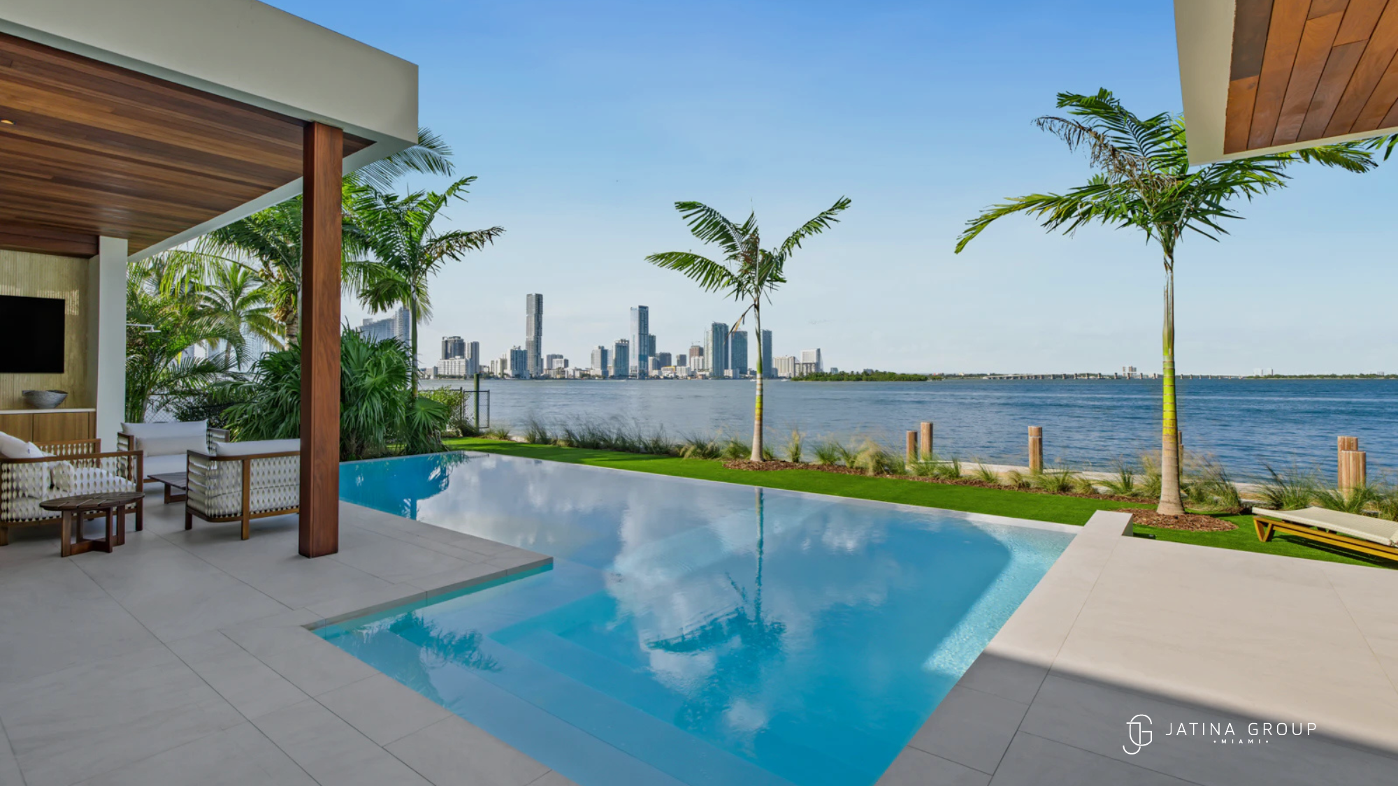 Miami Pool Parties Beach Clubs