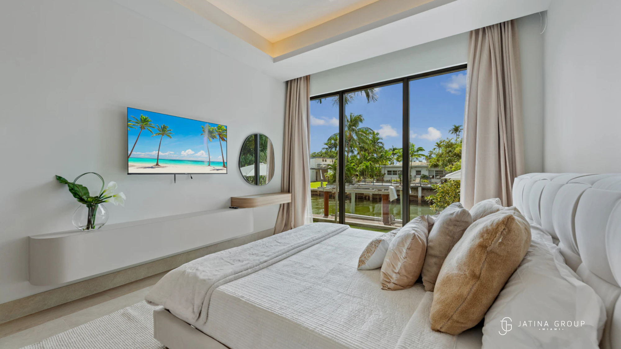 Miami Luxury Bedroom Ocean View
