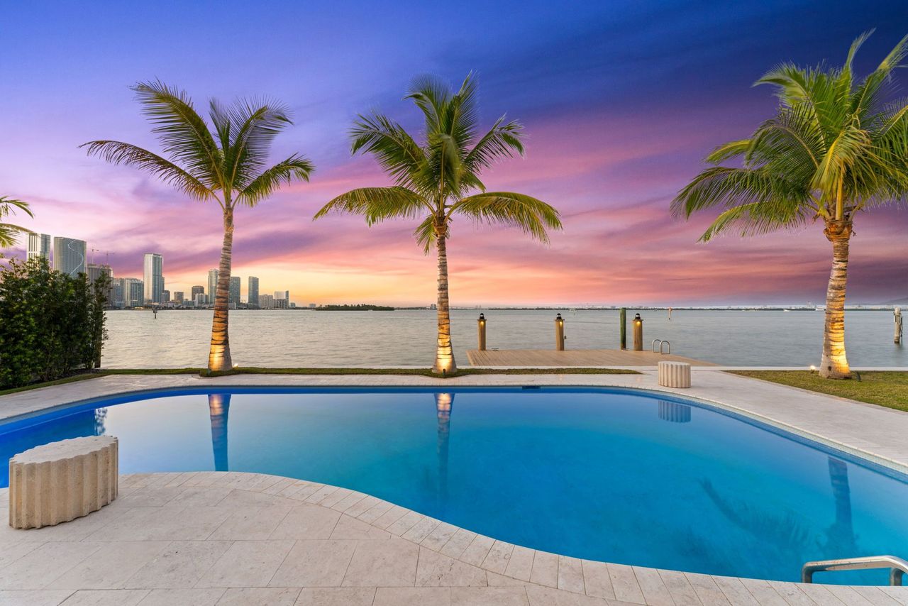 Miami Villa Venetian image #5