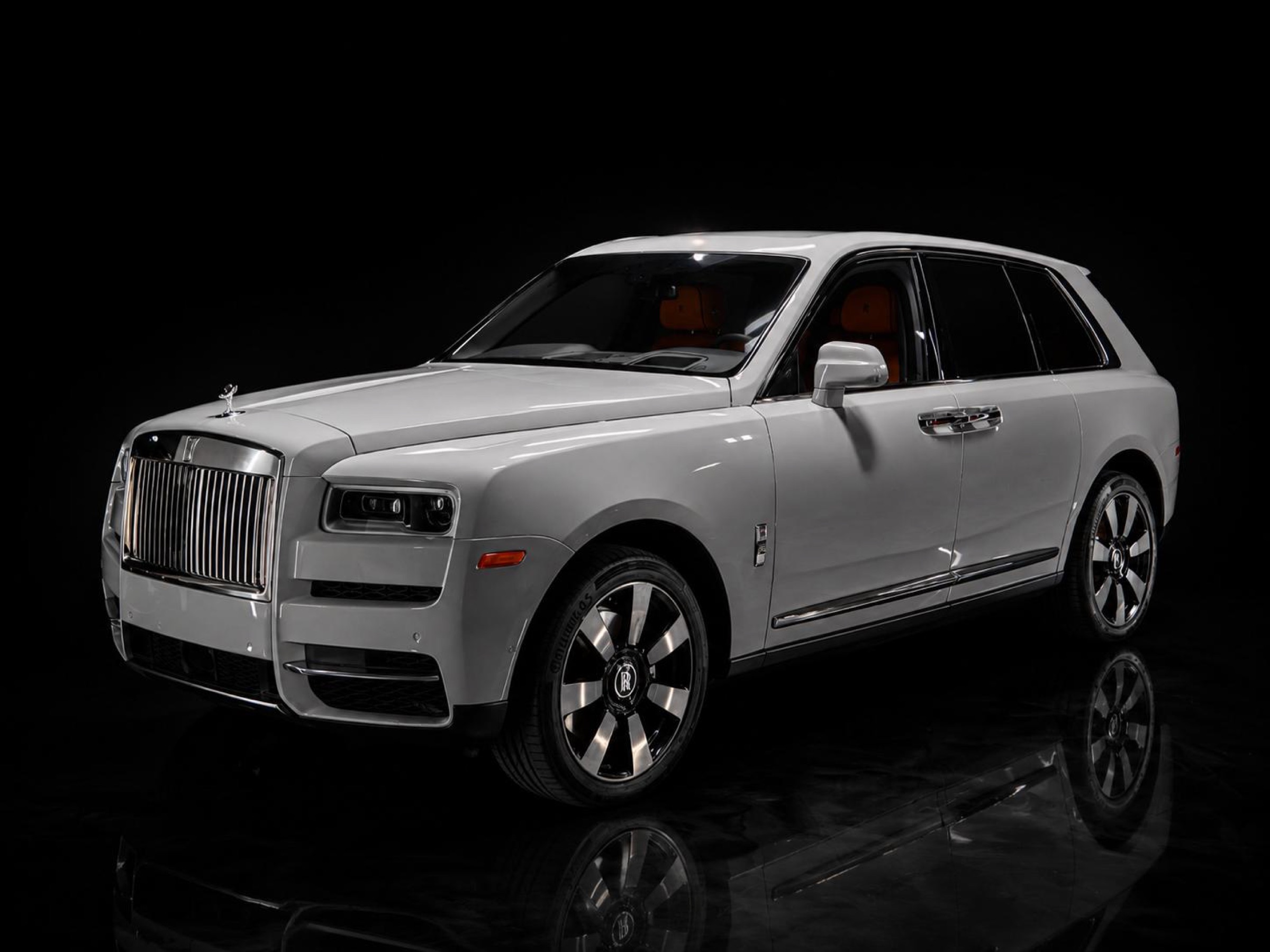 Light Grey Rolls-Royce Cullinan rental in Miami