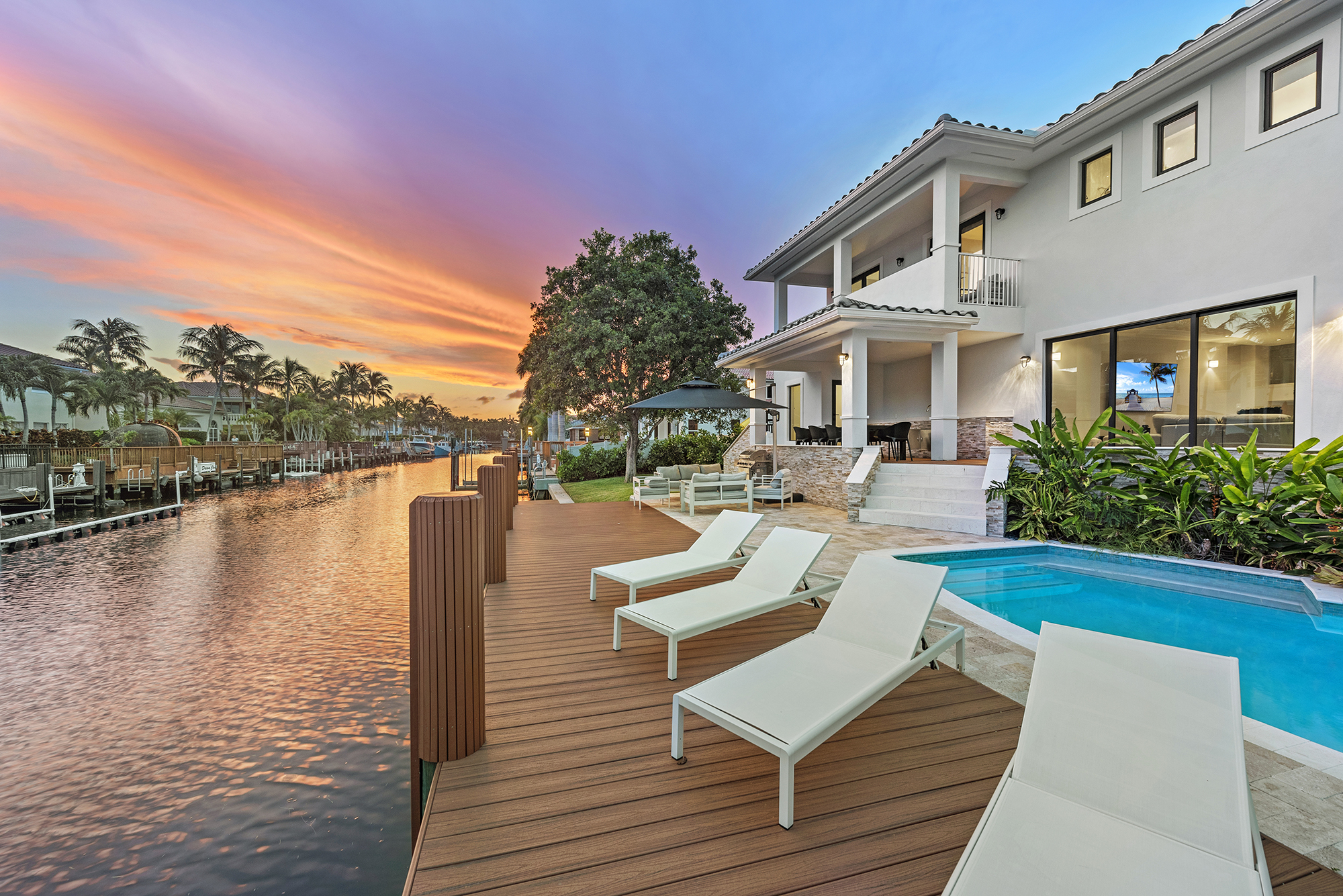 Hollywood Villa Costa