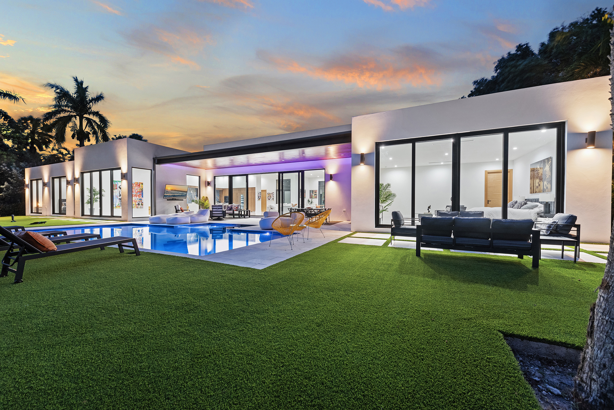 Miami Villa Pesara image #4