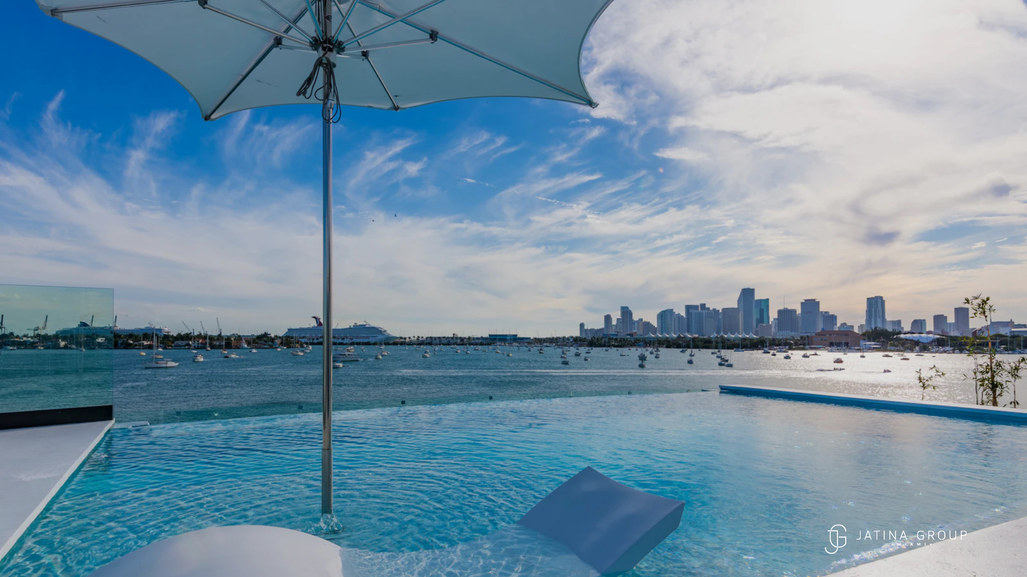 Anniversary Getaways: Romantic Villas in Miami