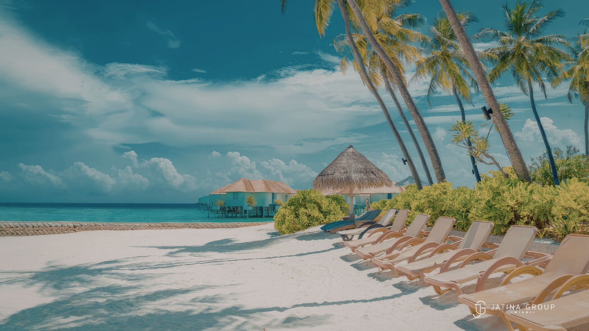 Luxury Seaside Loungingmiami