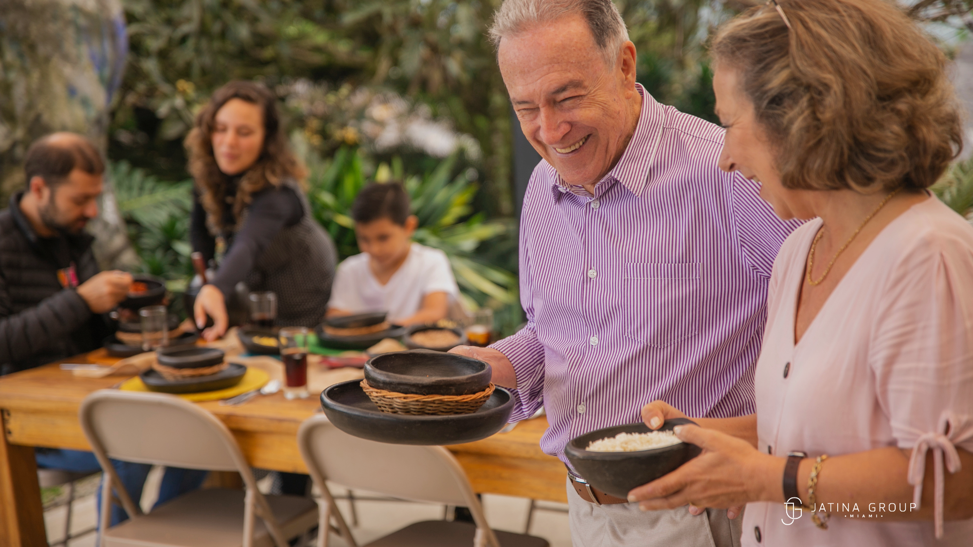 Ftl Family Multigen Dinner