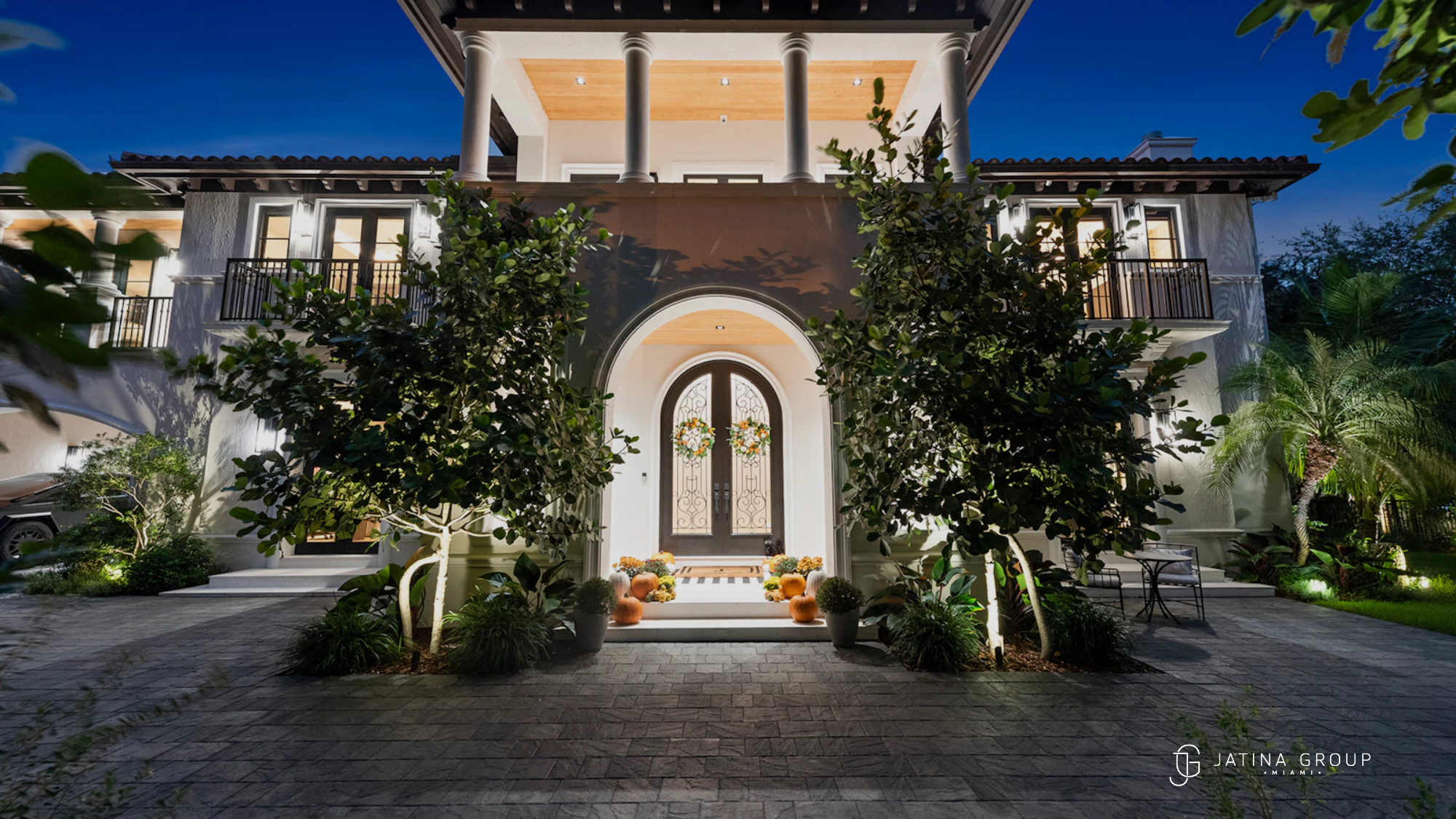 Why March Is The Month Villa Stay