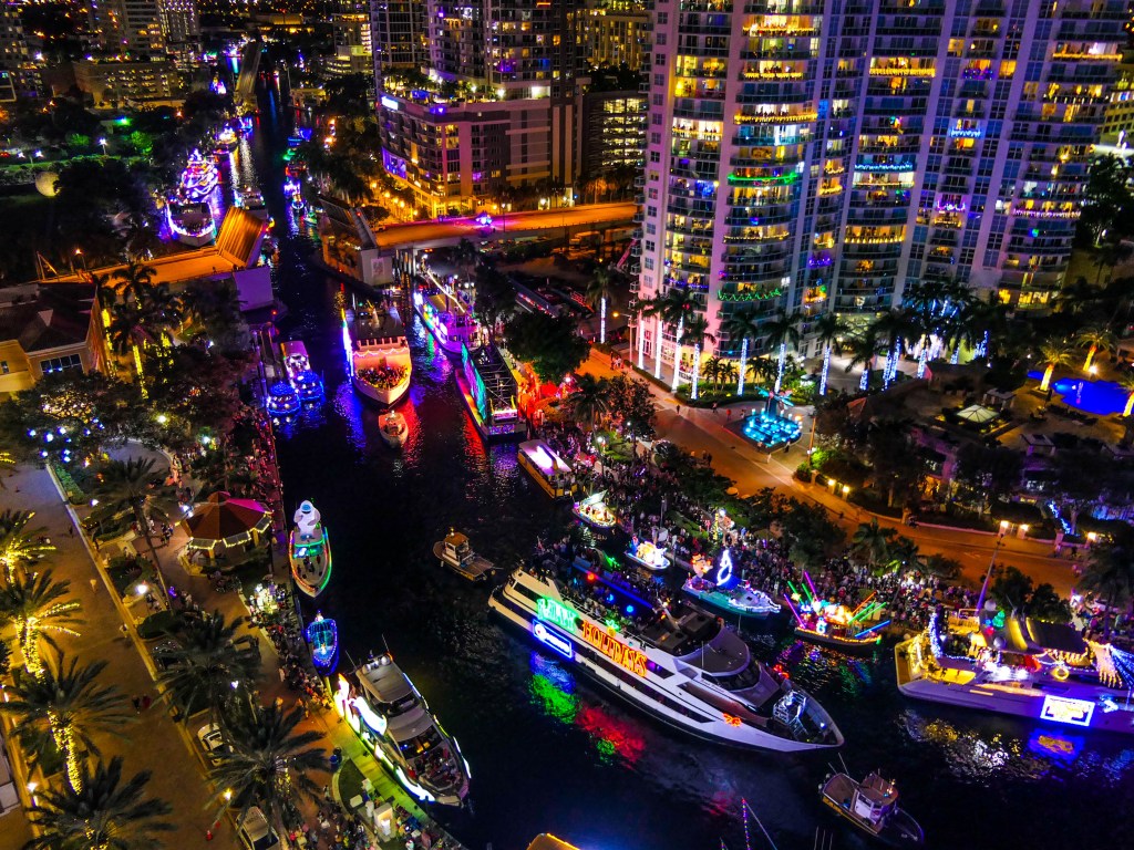 Biscayne Bay Holiday Boat Parade