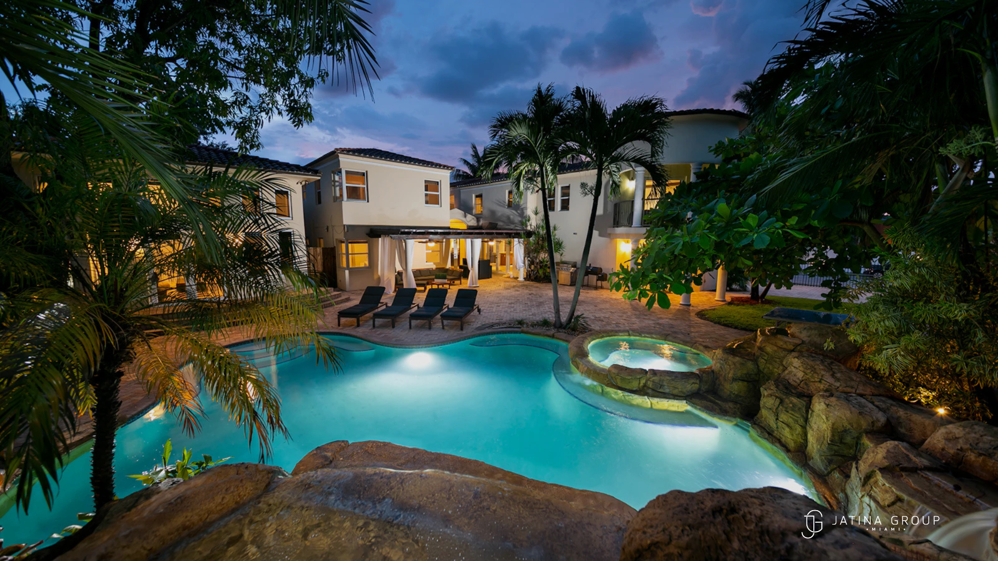 Luxury Villa Stays Miami