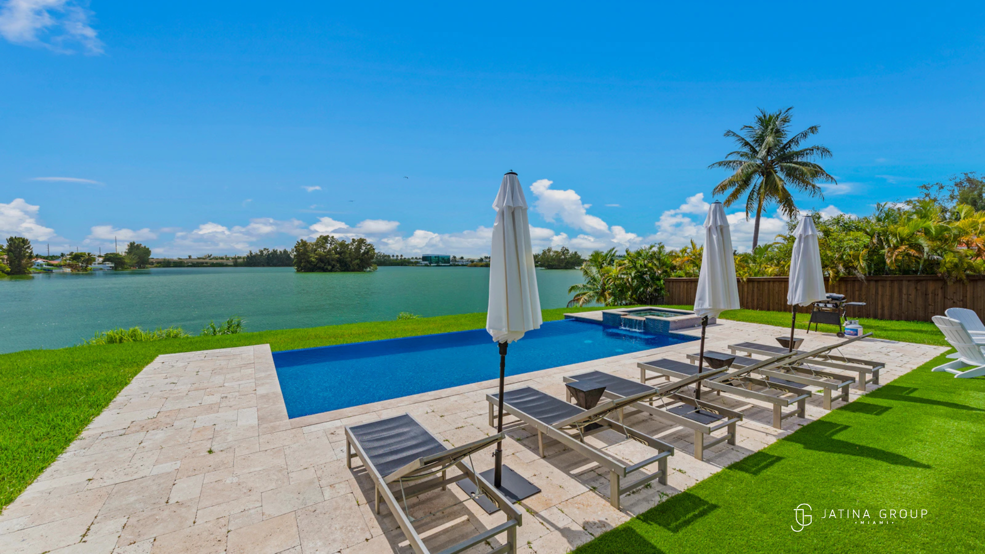 The South Beach Question Why Our Guests Choose The Bay Side