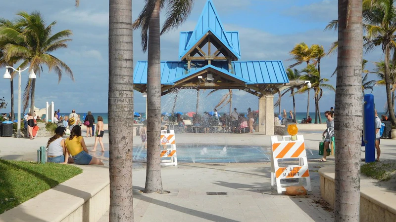 Charnow Park Hollywood