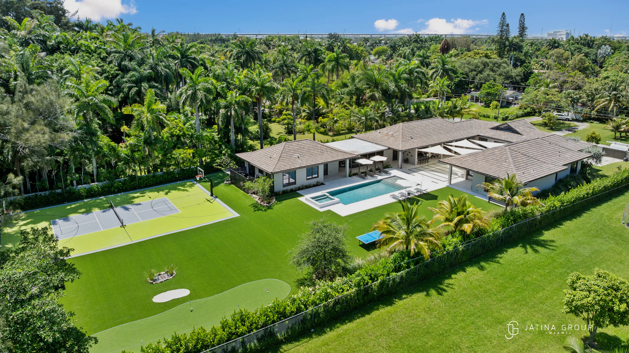Private Jet Arrival In Miami The Seamless Path From Tarmac To Villa