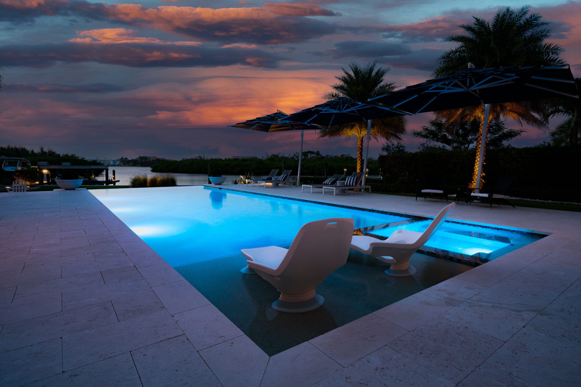 Luxury Villa Heated Pool Night Swim