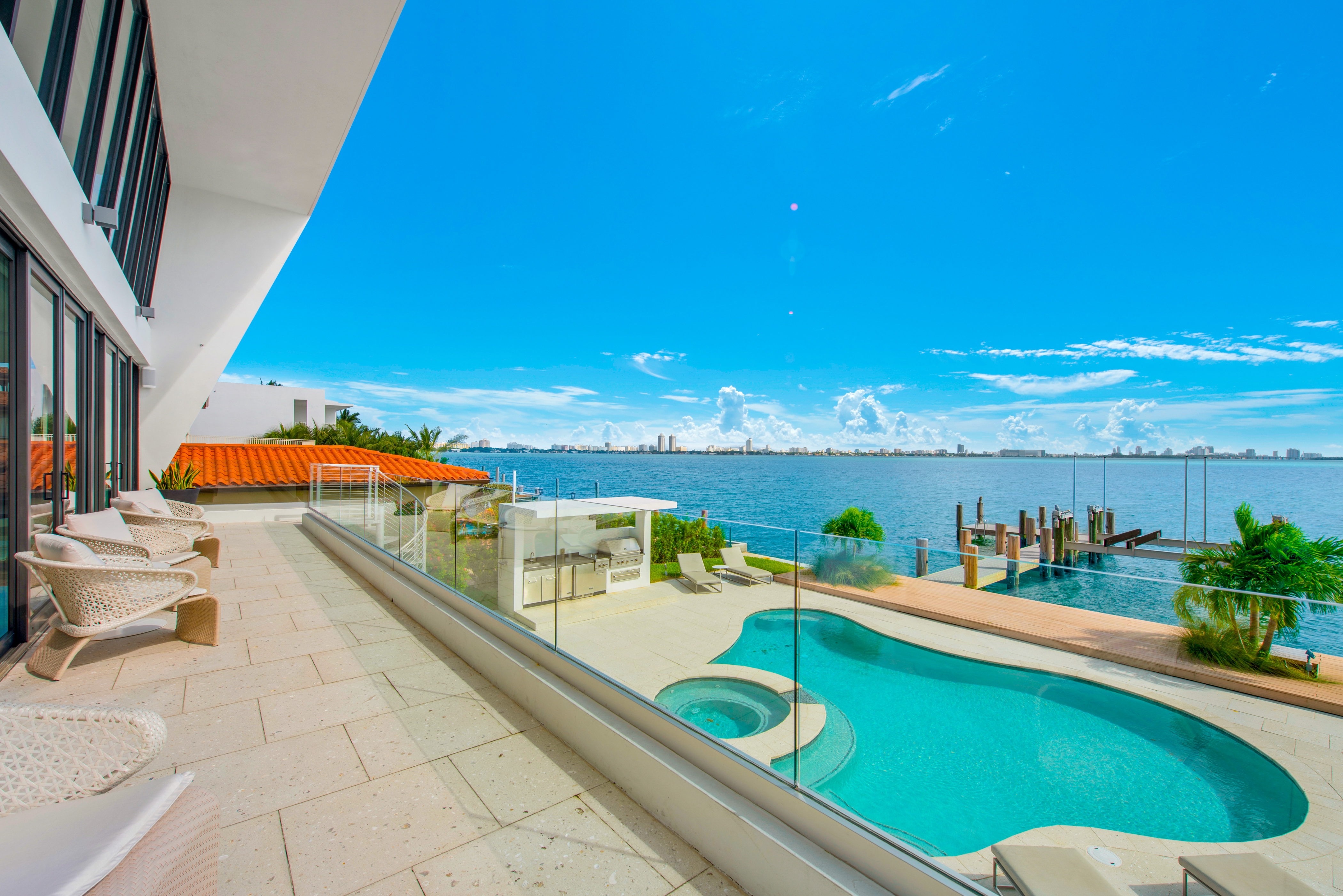 Villa Near Beach Miami