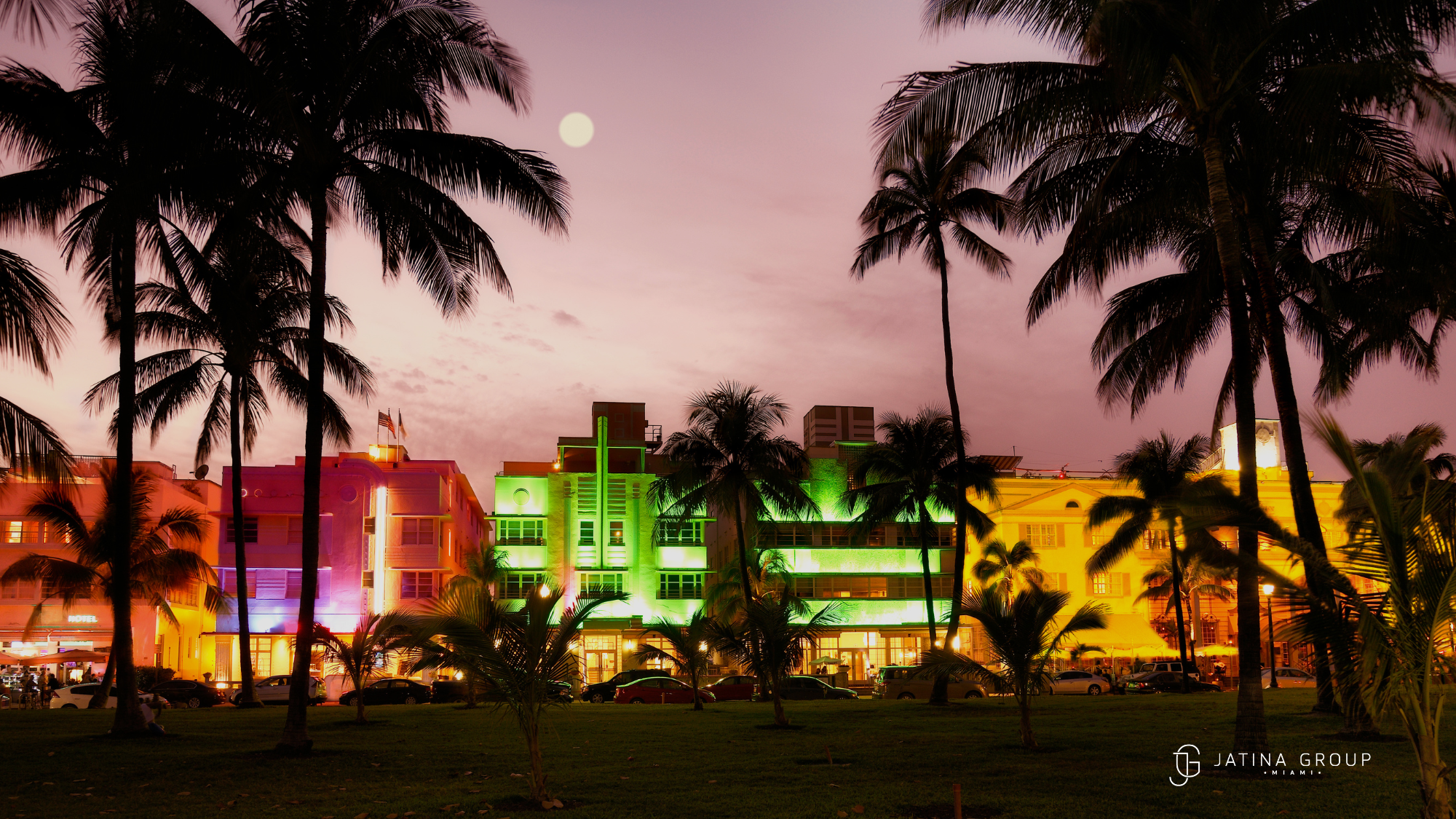 Miami Nightlife Ocean Drive