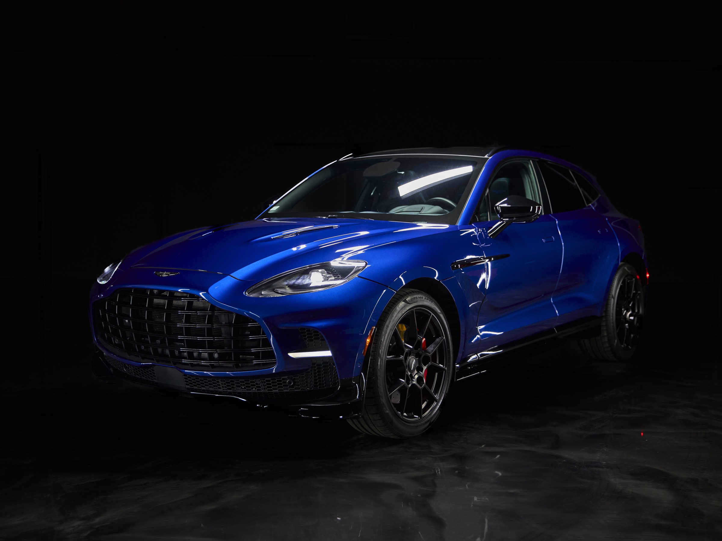 Aston Martin DBX707 Miami exotic car rental