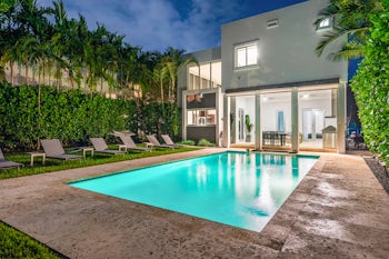 South Miami Villa Grace