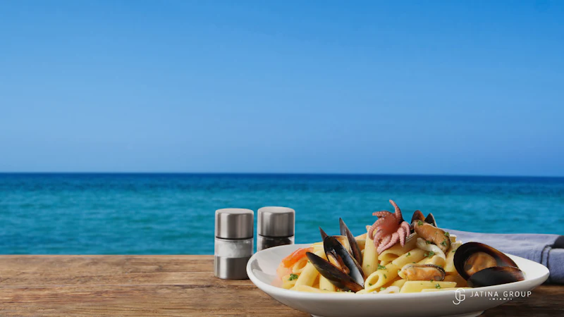 Miami South Beach Dining Nightlife