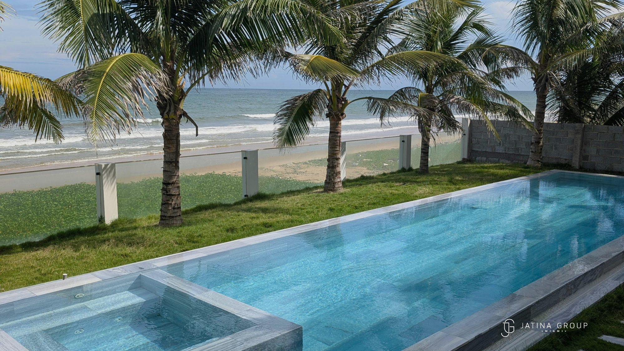 Spring Villa Pool Miami