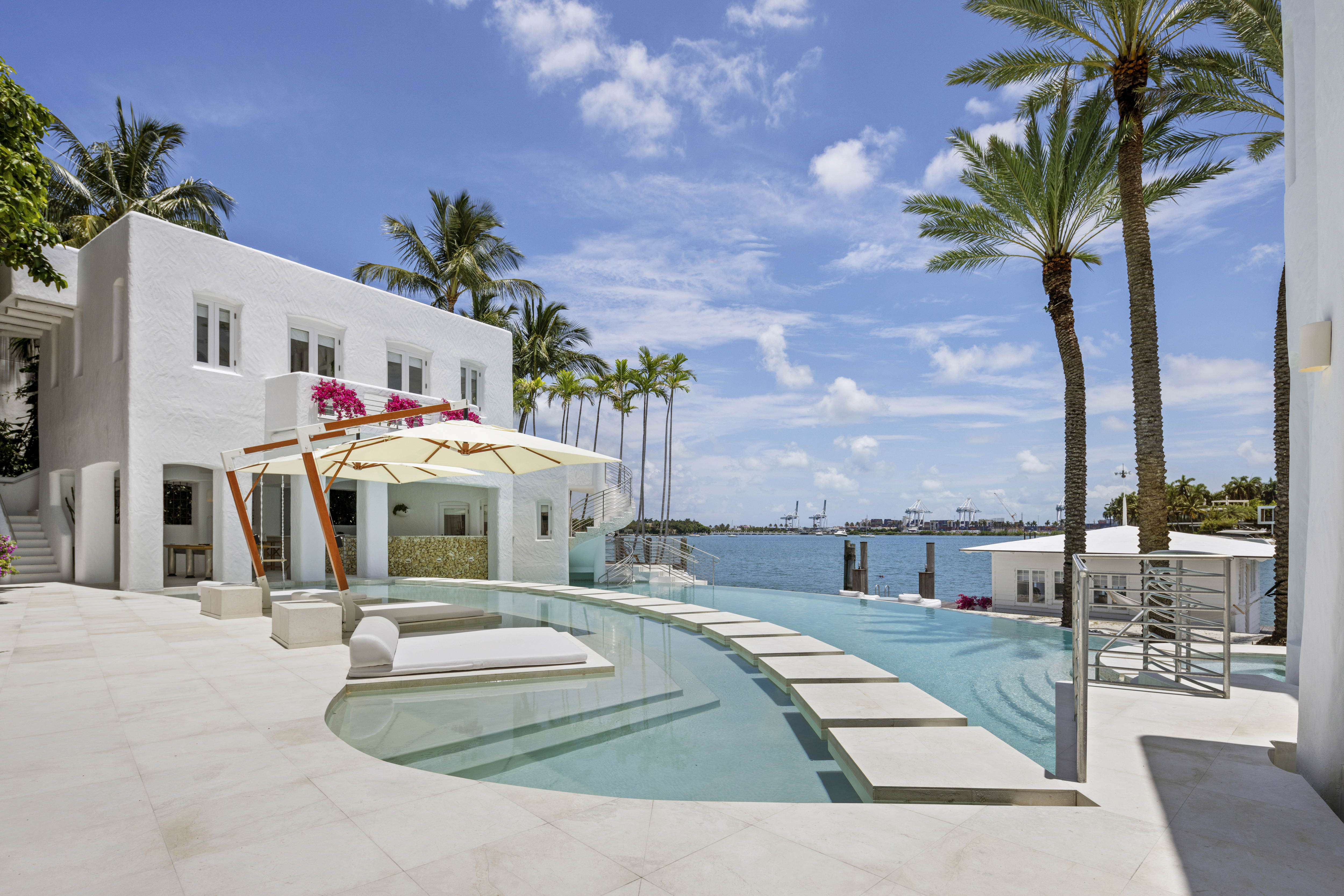 Midweek Villa Deals Miami