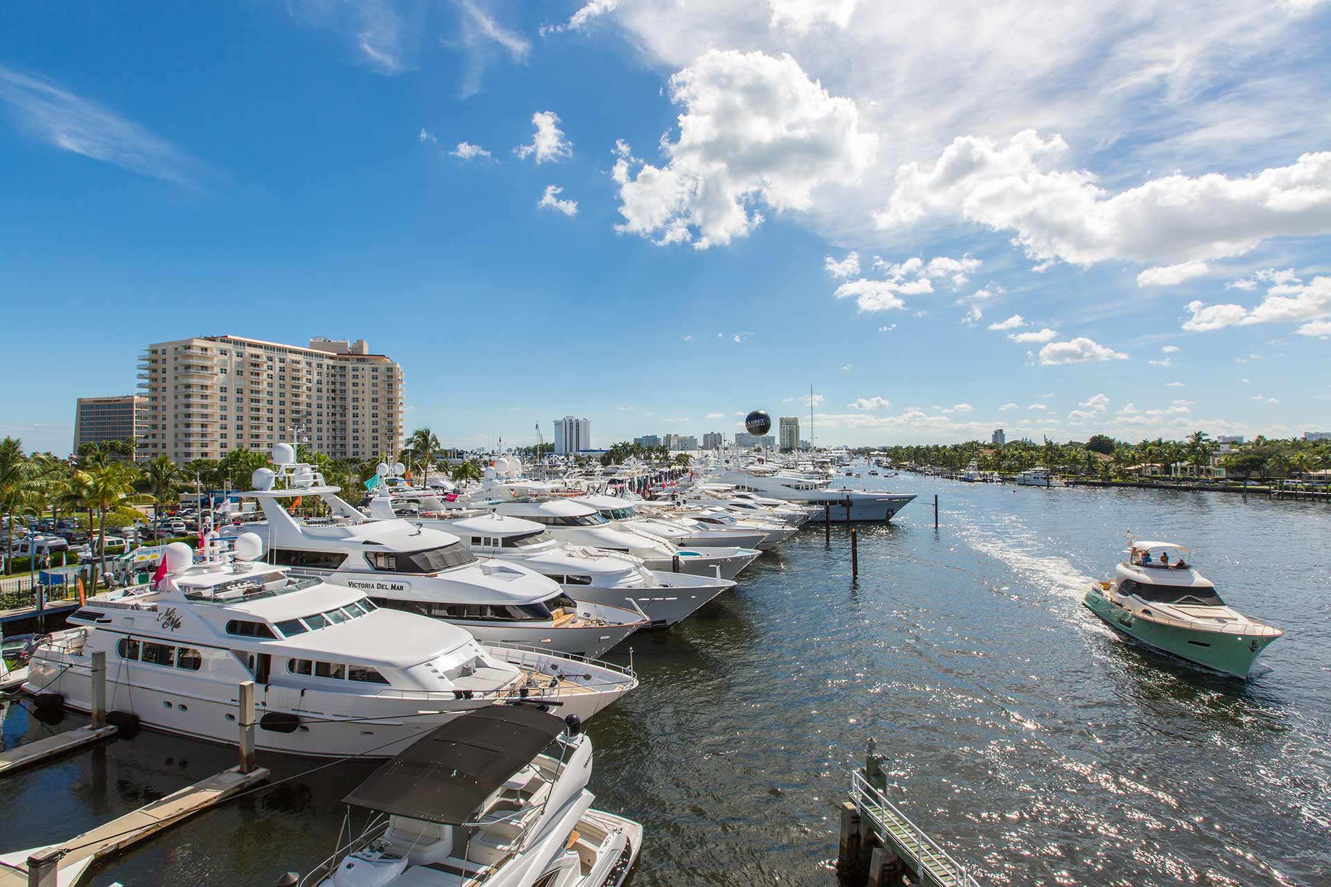 Fort Lauderdale Boat Show City Waterway View