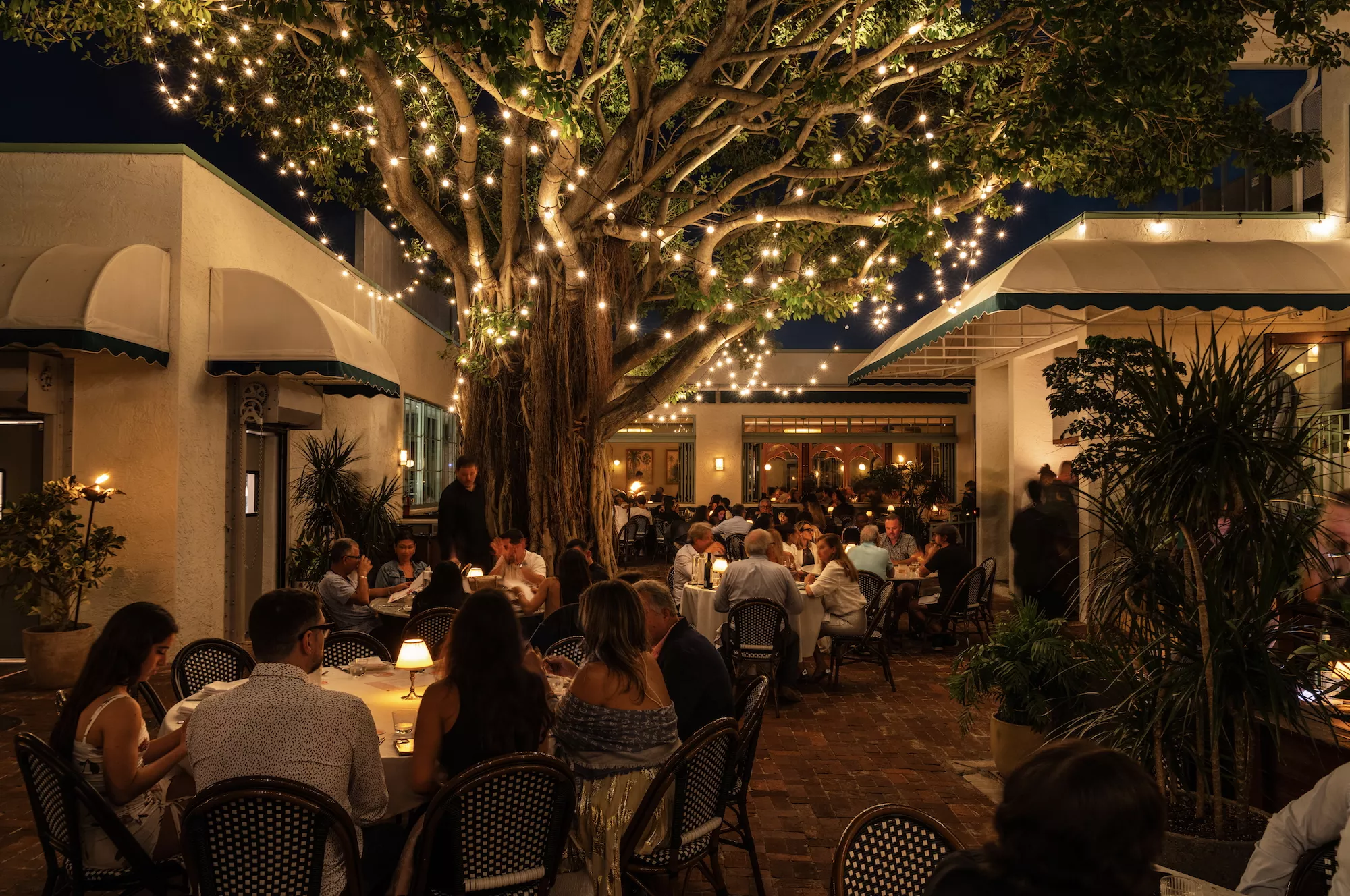 Miami South Beach Dining Nightlife