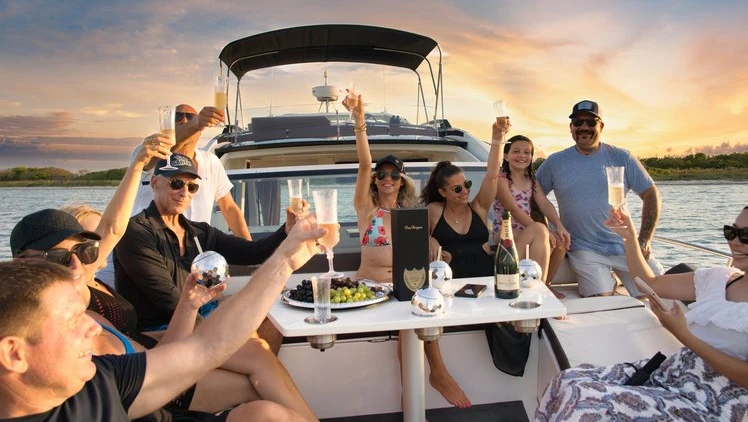 Family Yacht Charter Miami