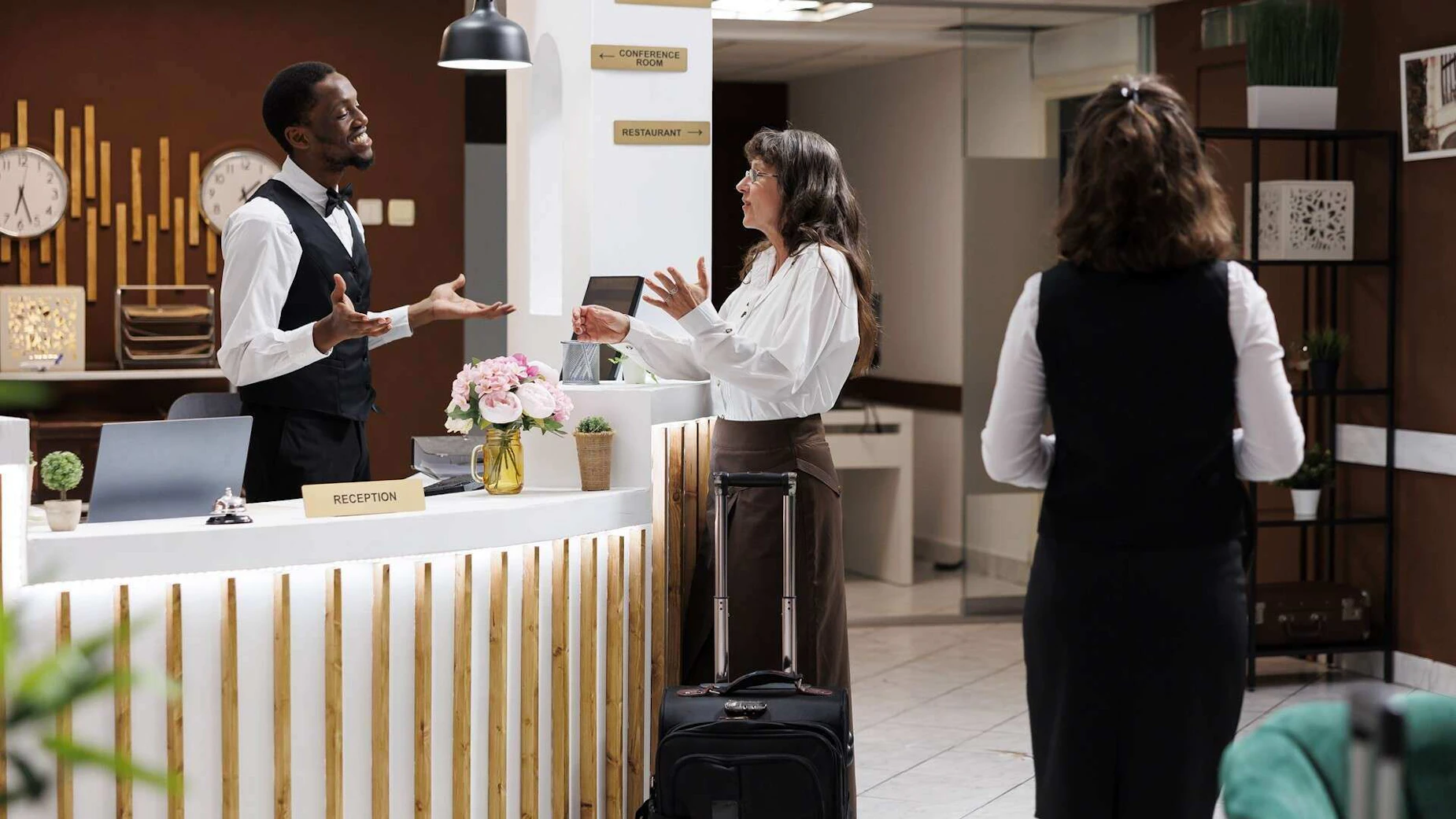 How Our Concierge Services Enhance Your Villa Rental Experience