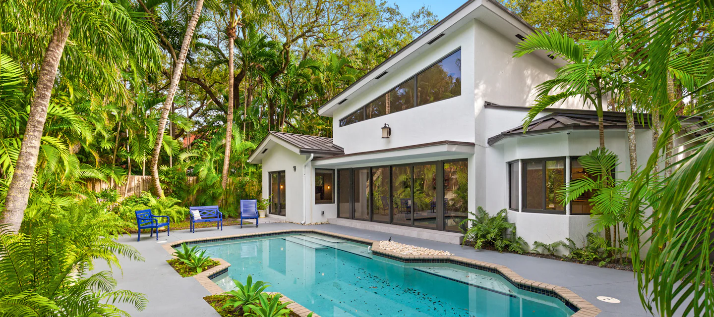 Villa Zen luxury rental in Coconut Grove