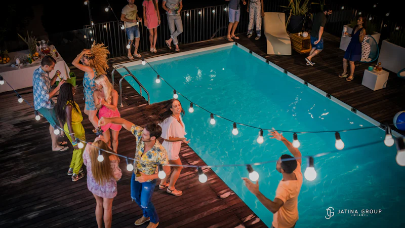 Surfcomber Hotel Pool Party