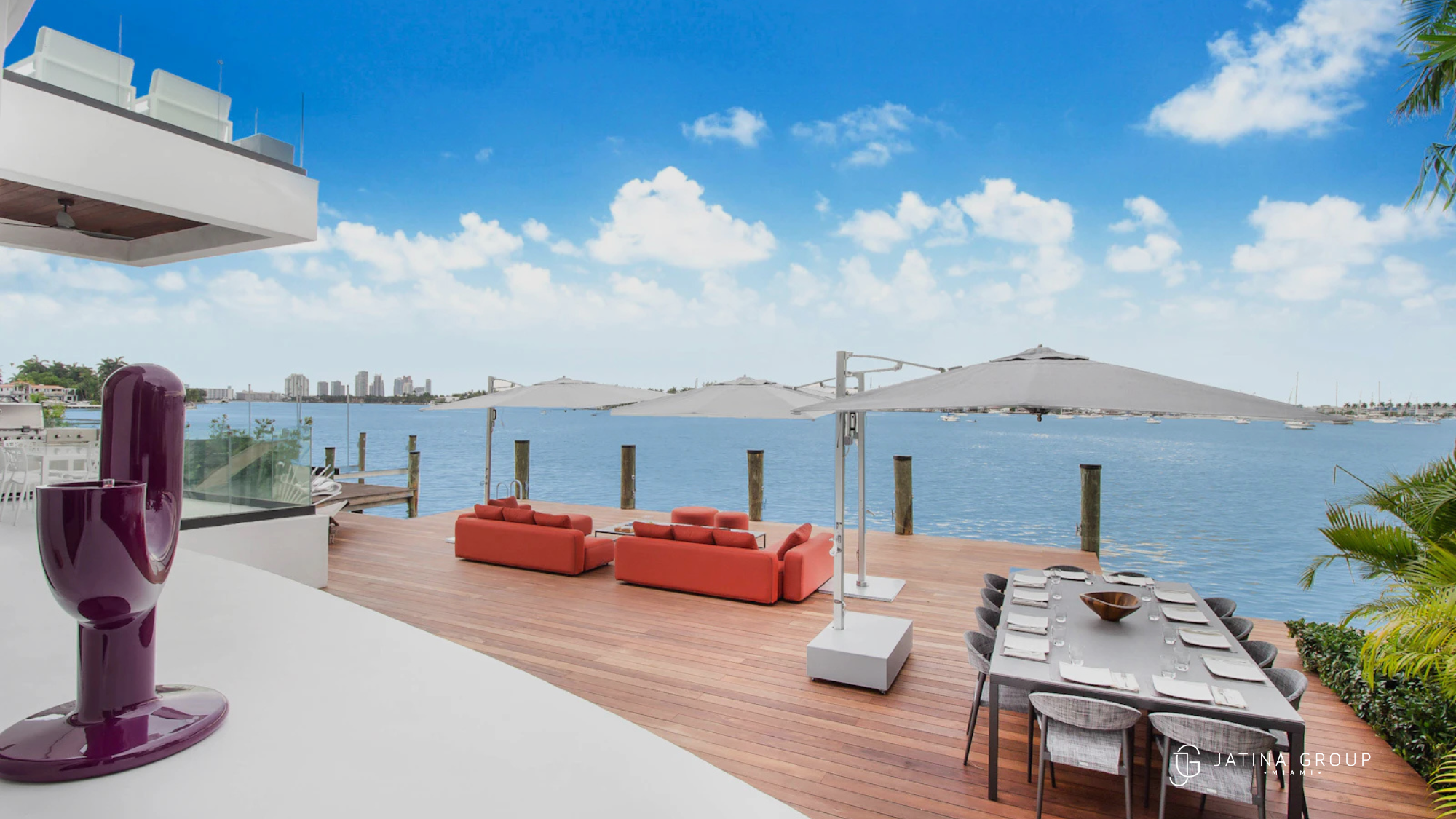 Rooftop Lounge Skydeck Villa 2025