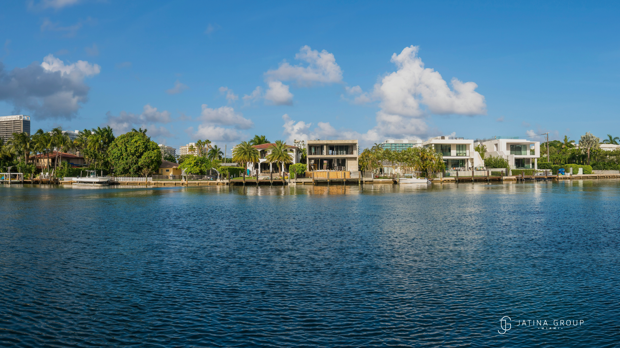Biscyane Bay Waterway Miami