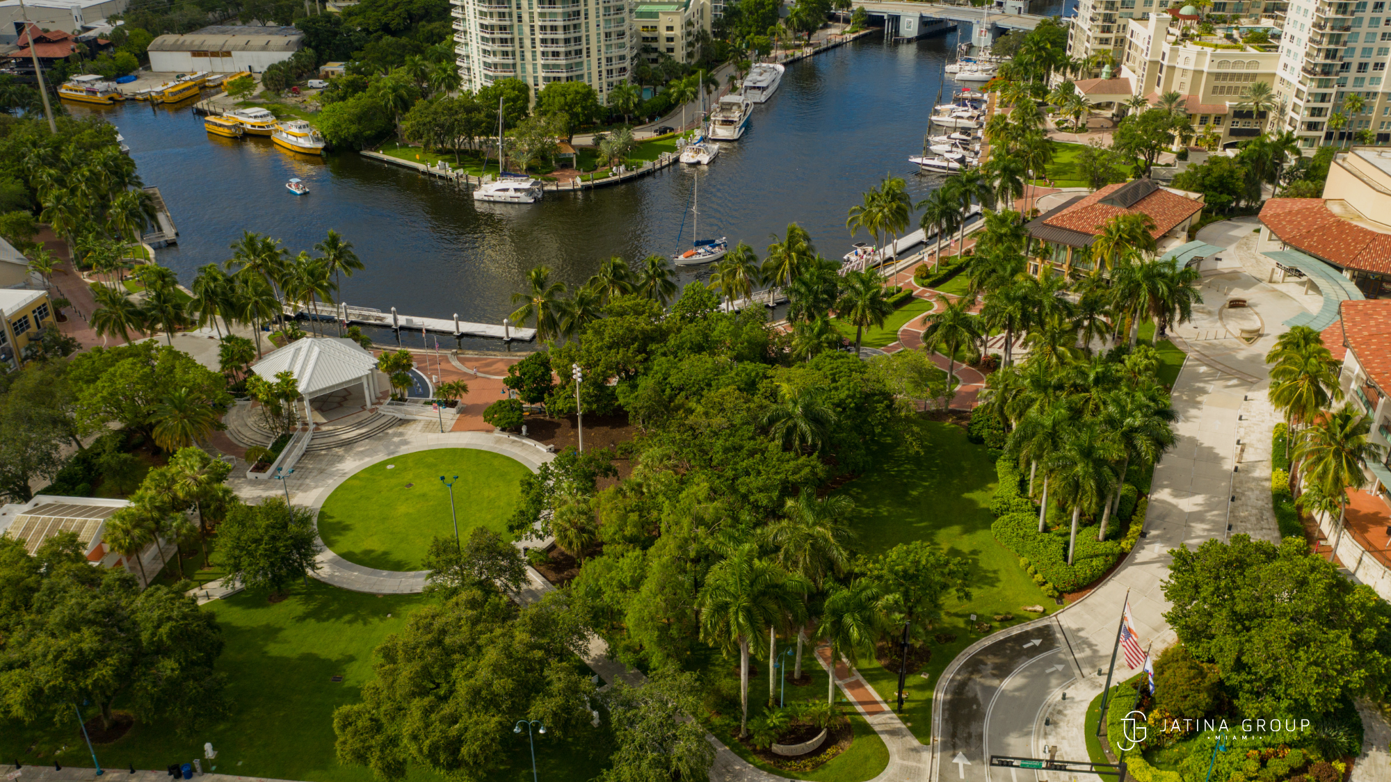 Esplanade Park Riverwalk