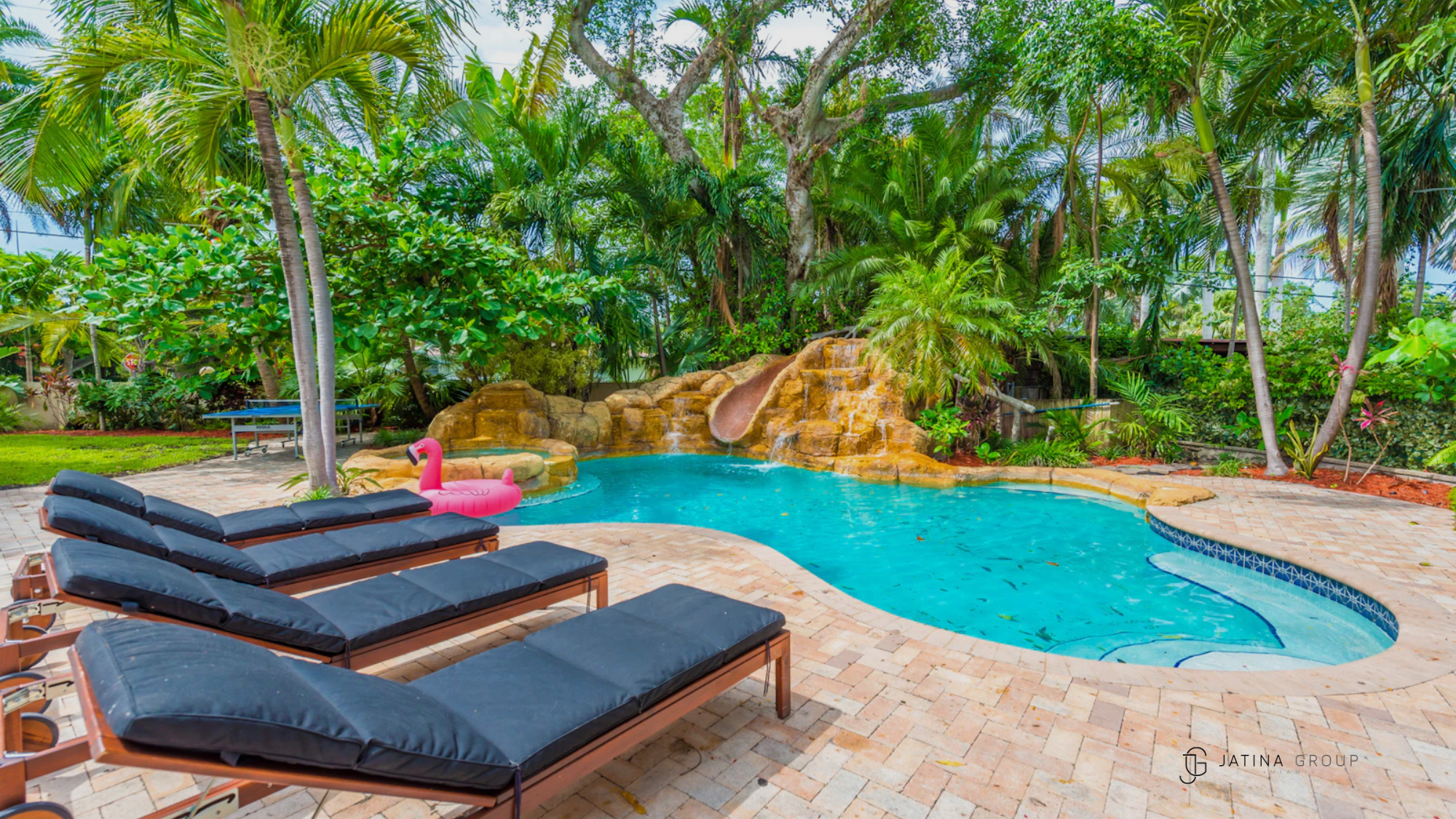 Private Villas November