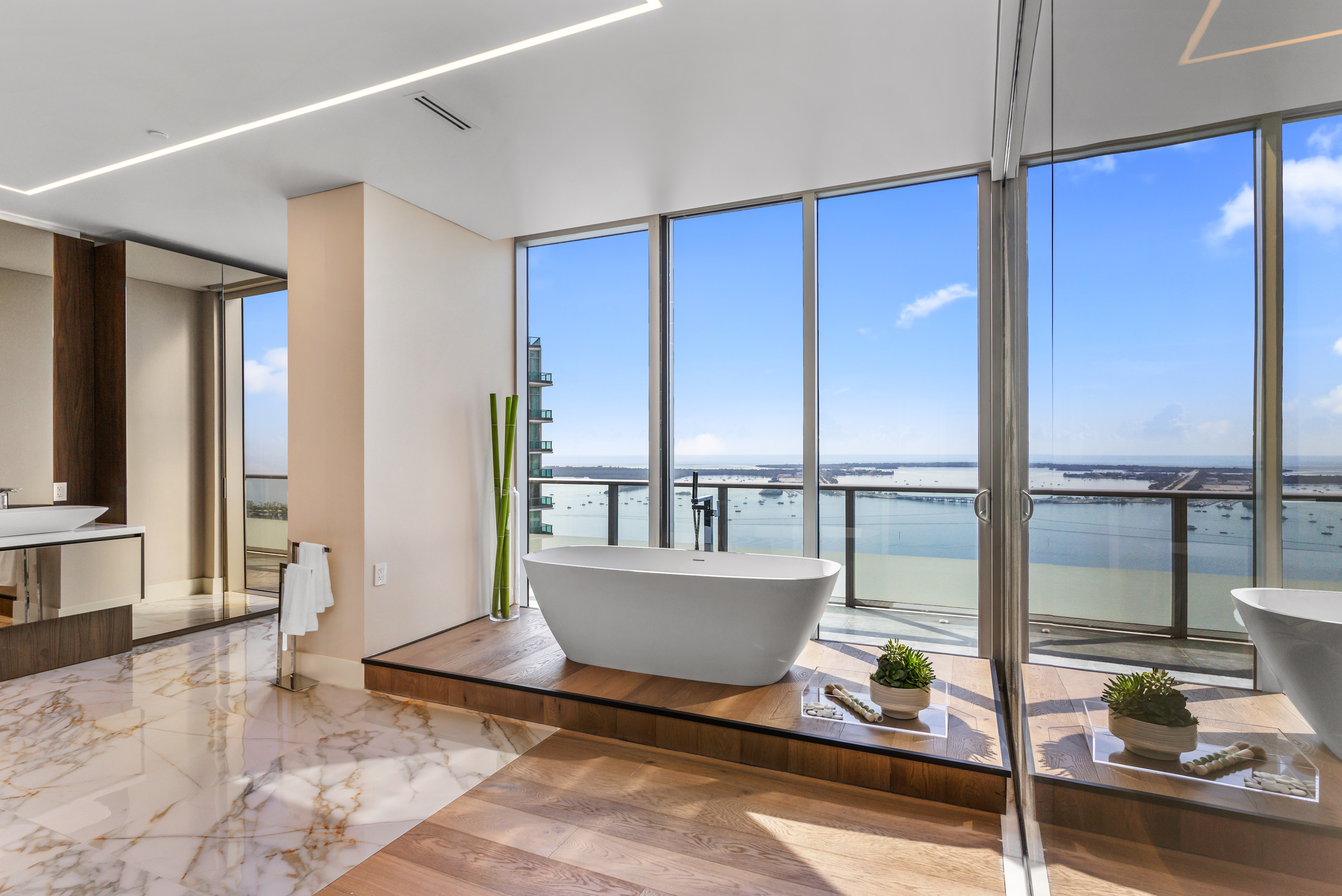 Infinity Penthouse — photo 56