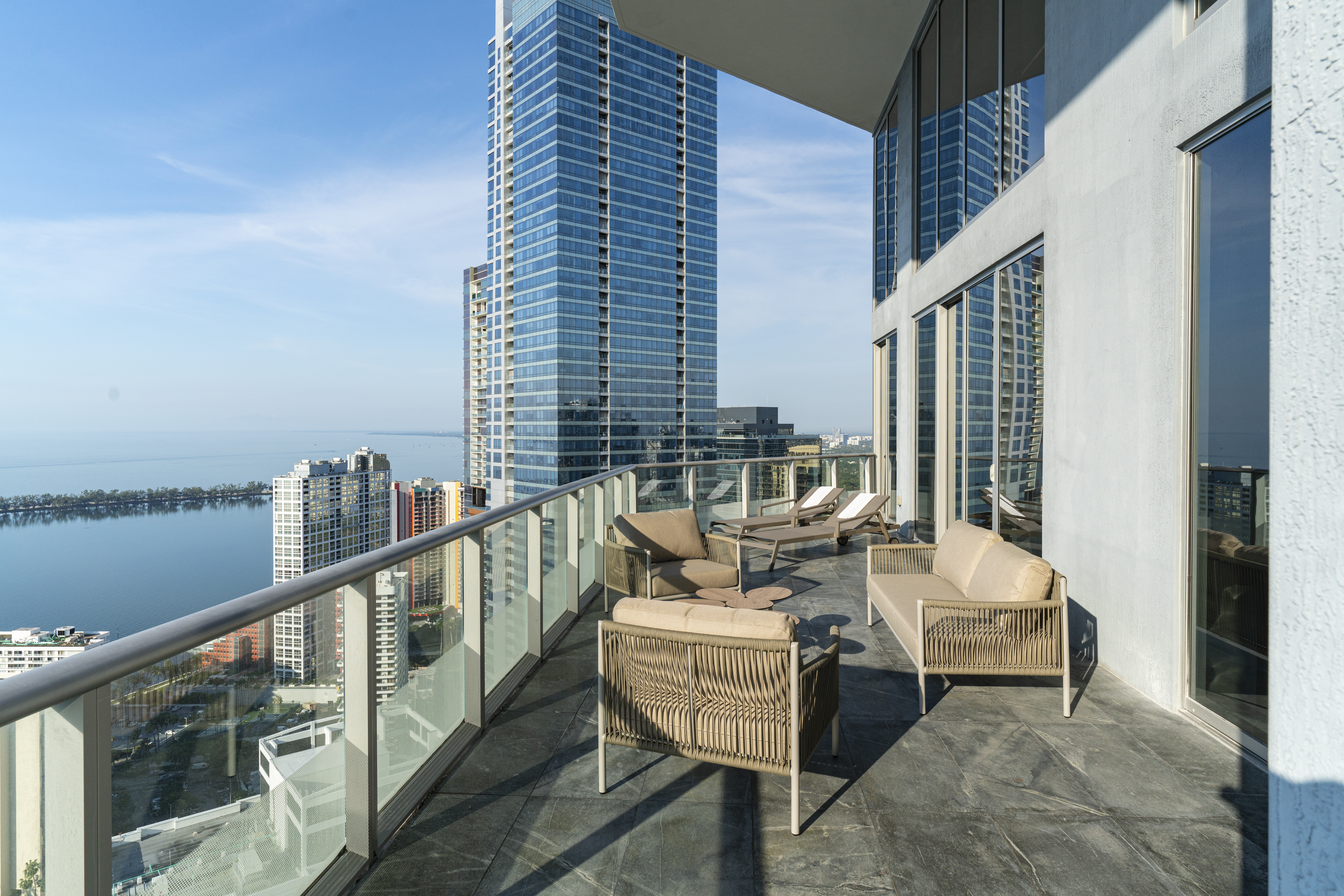 Infinity Penthouse — photo 37