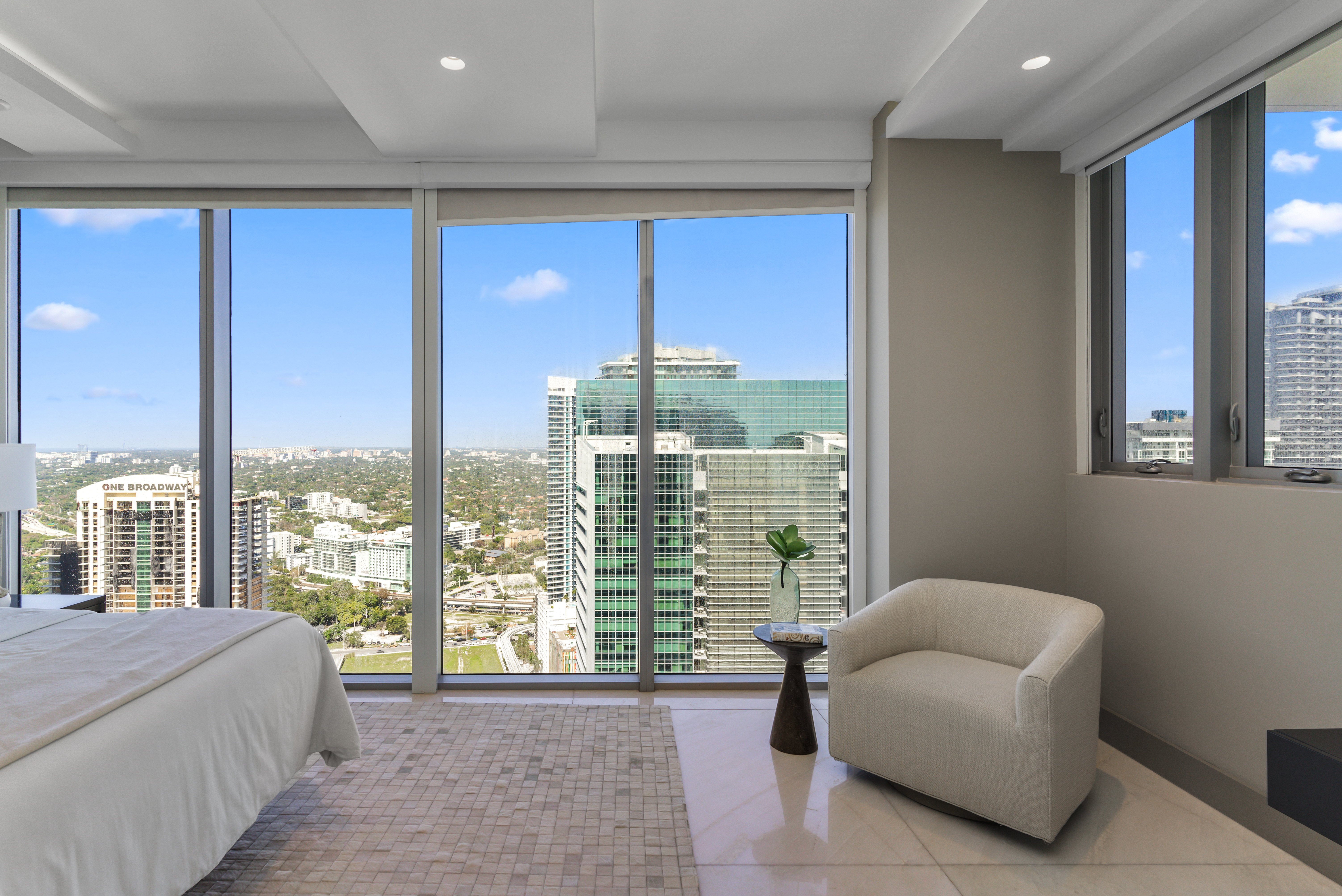 Infinity Penthouse — photo 13