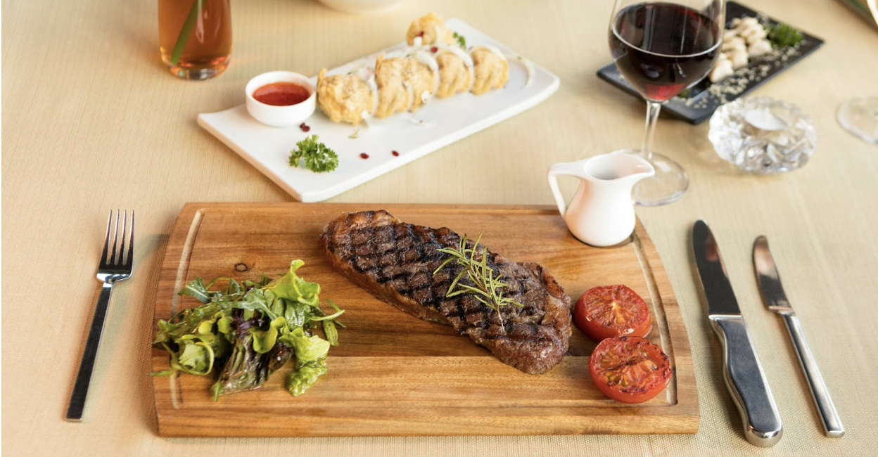 Quinto La Huella Wood Wood Grilled Steak
