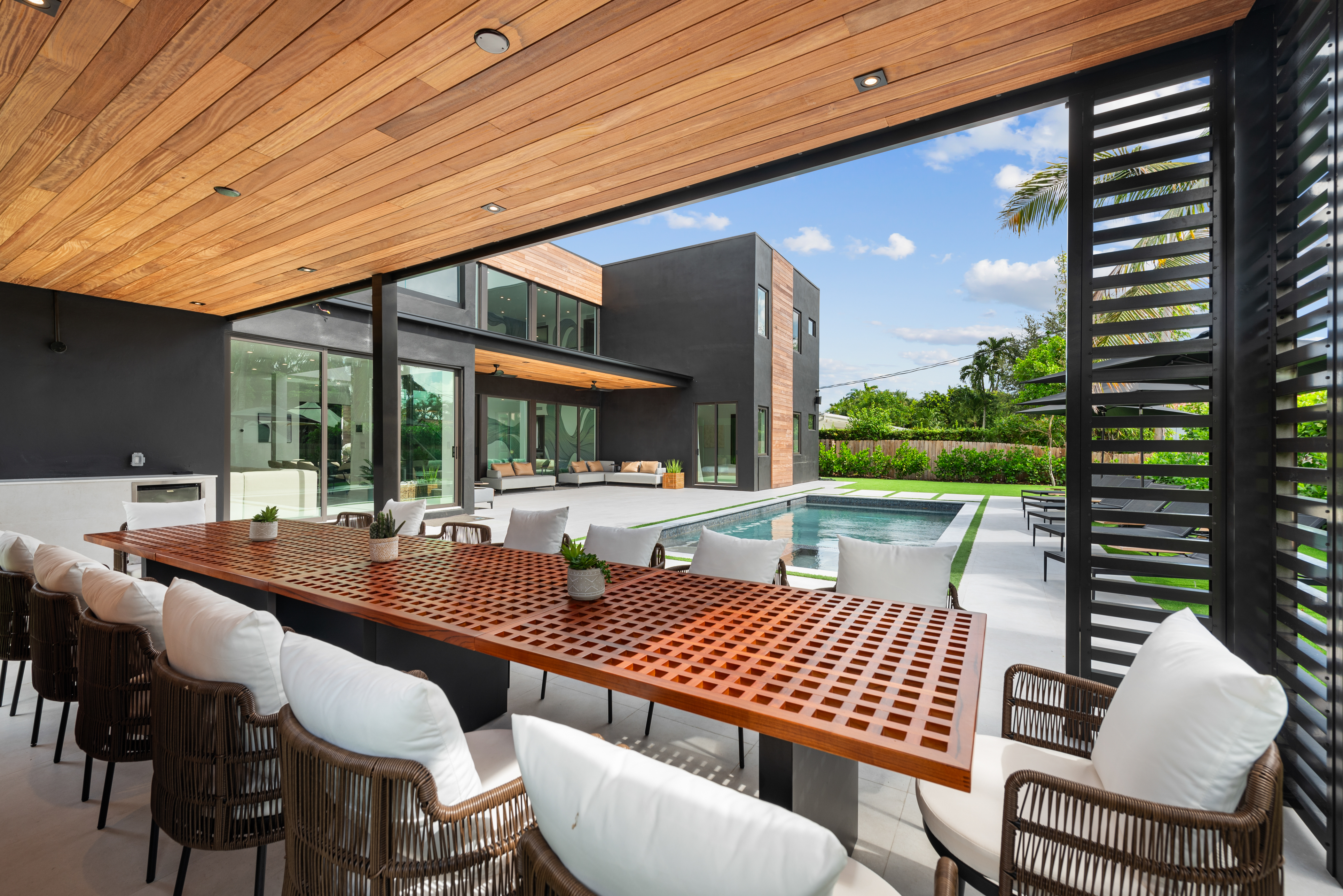 Villa Zephire Modern Luxury