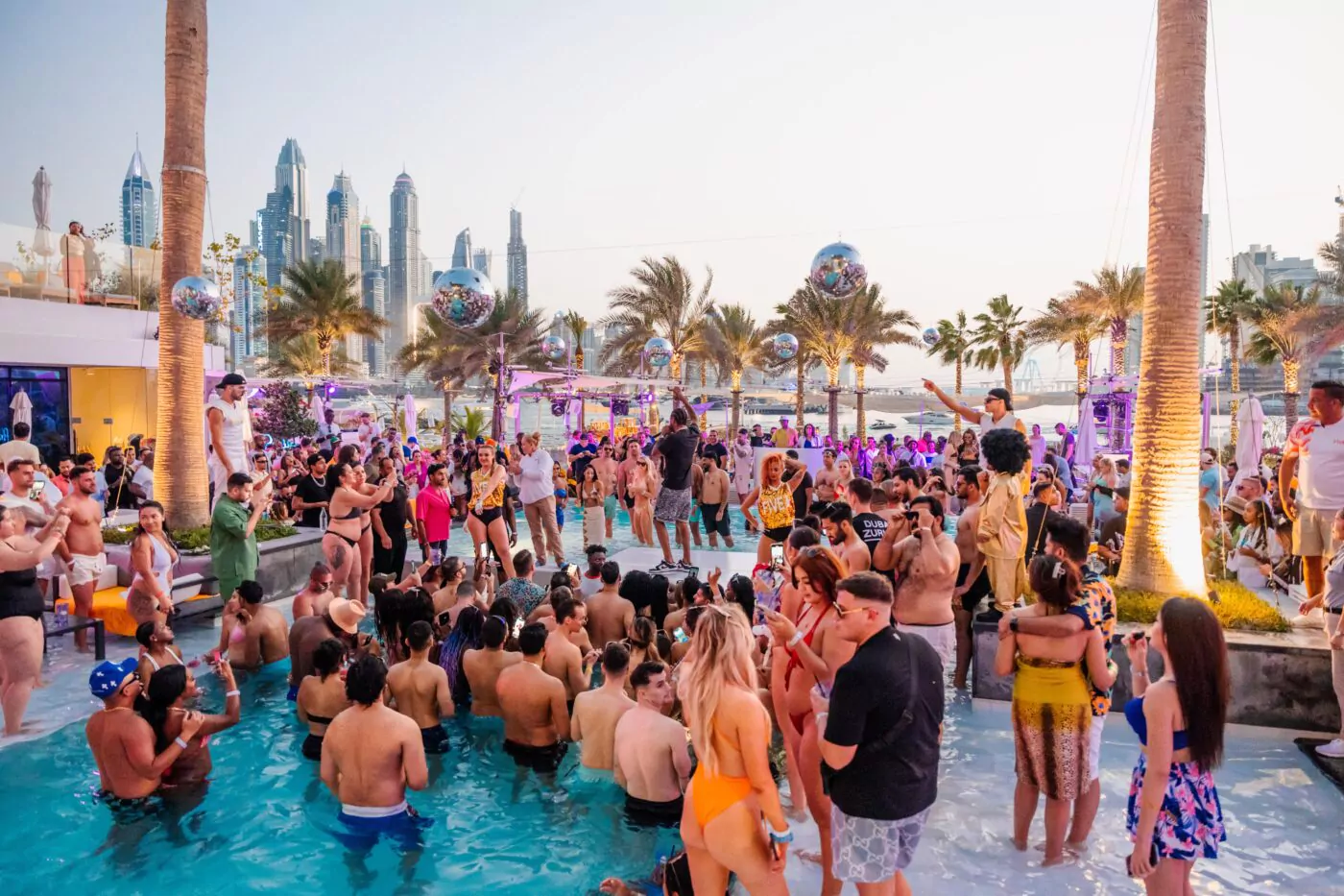 Miami Villa Live Entertainment