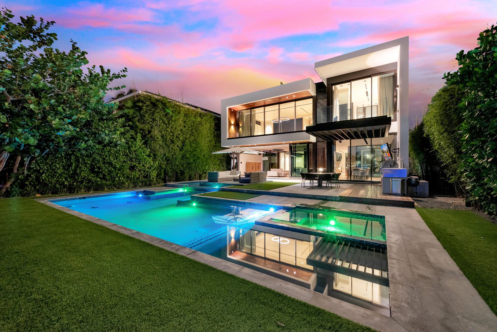 Villa Divina Miami Beach