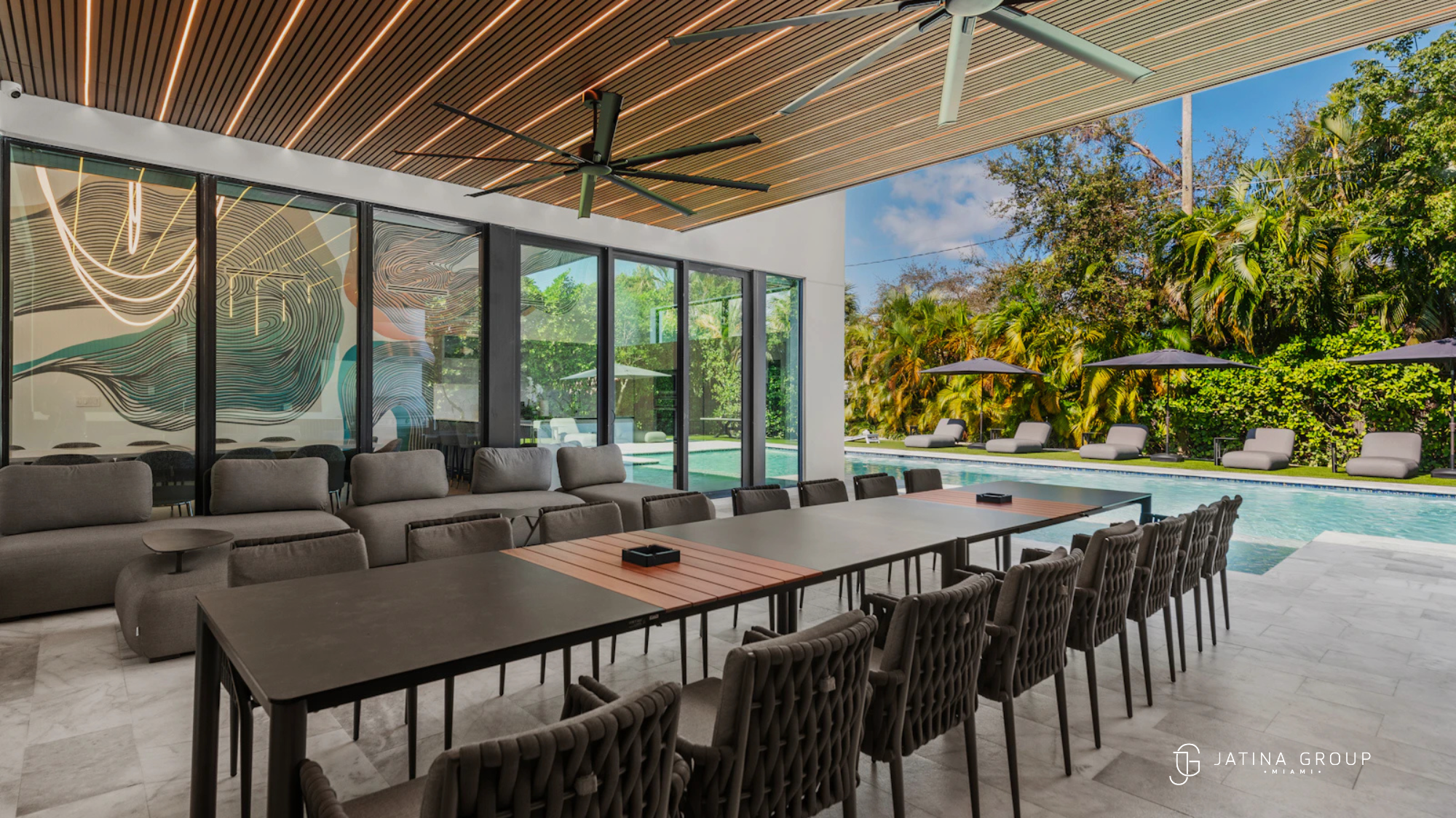 Themed Dinner Miami Villa