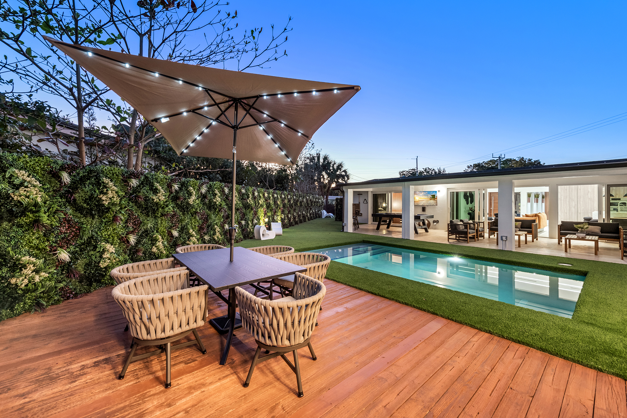 Villa Nassau Waterfront Pool