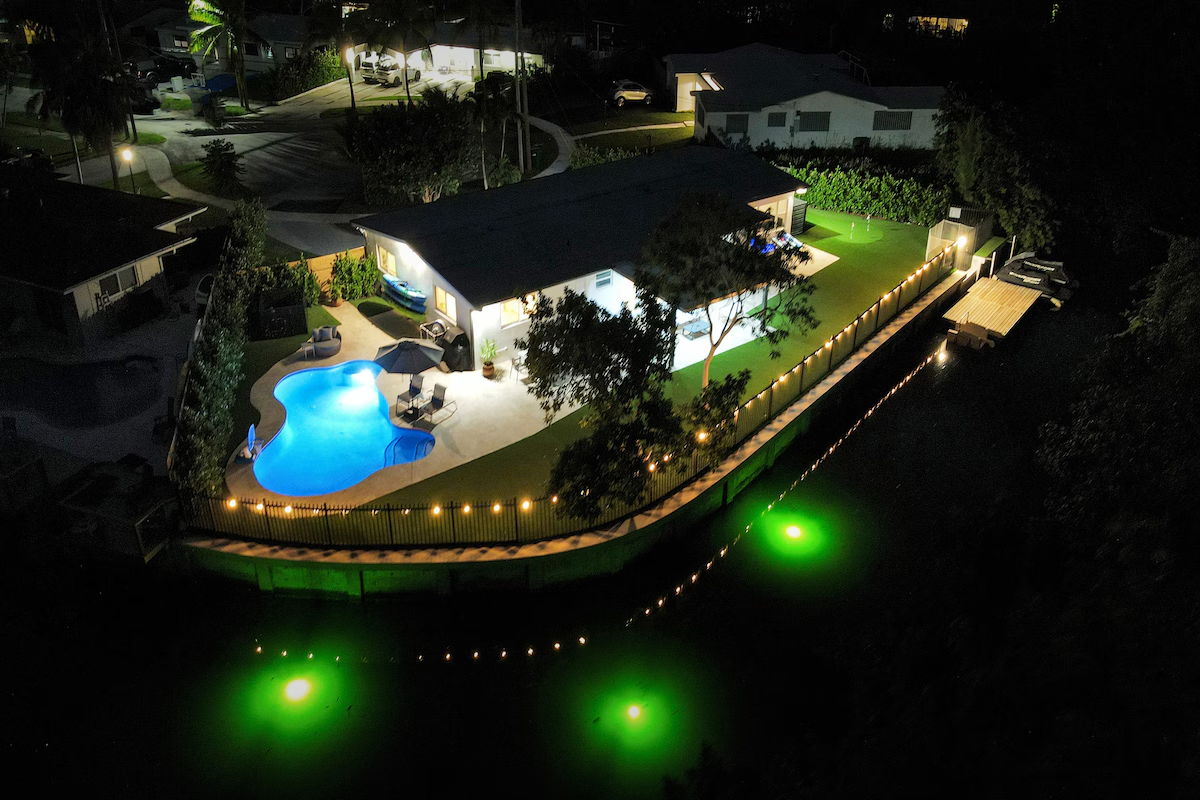 Miami Christmas Villa Pool View