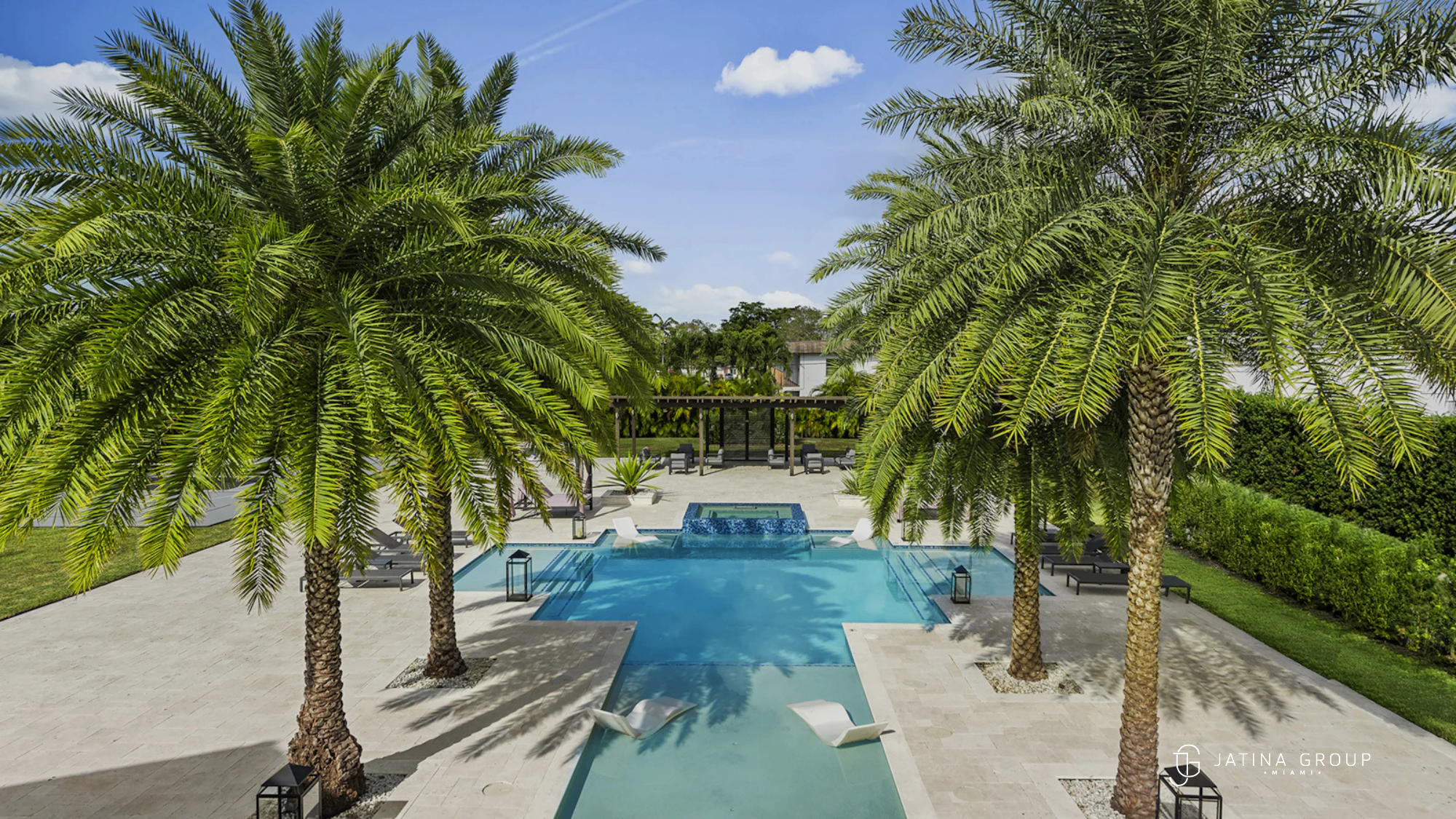 Mid Beach Villa Castro Luxury Neighborhood Miami