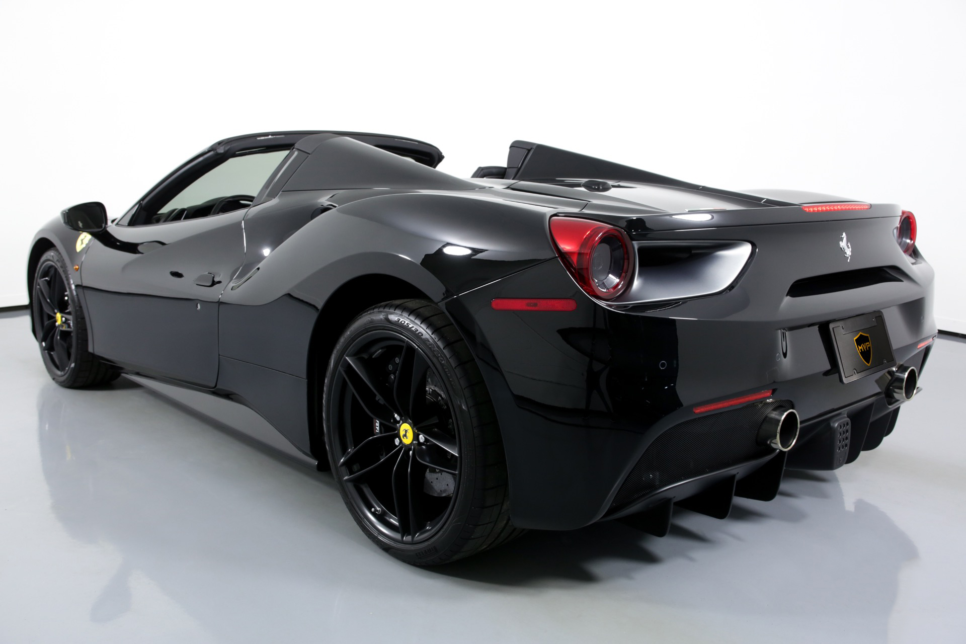 Miami Ferrari 488 Spider rental image #3
