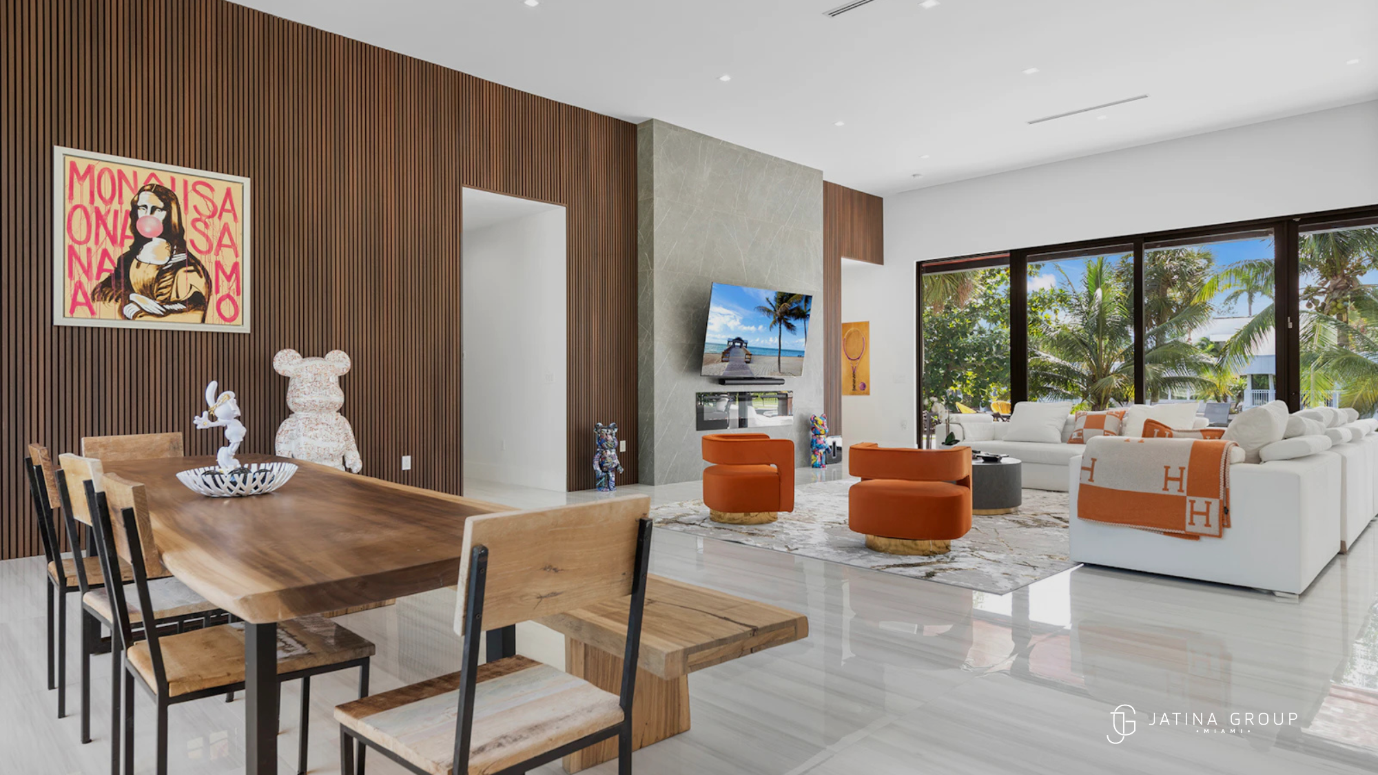 Spacious Family Living Area