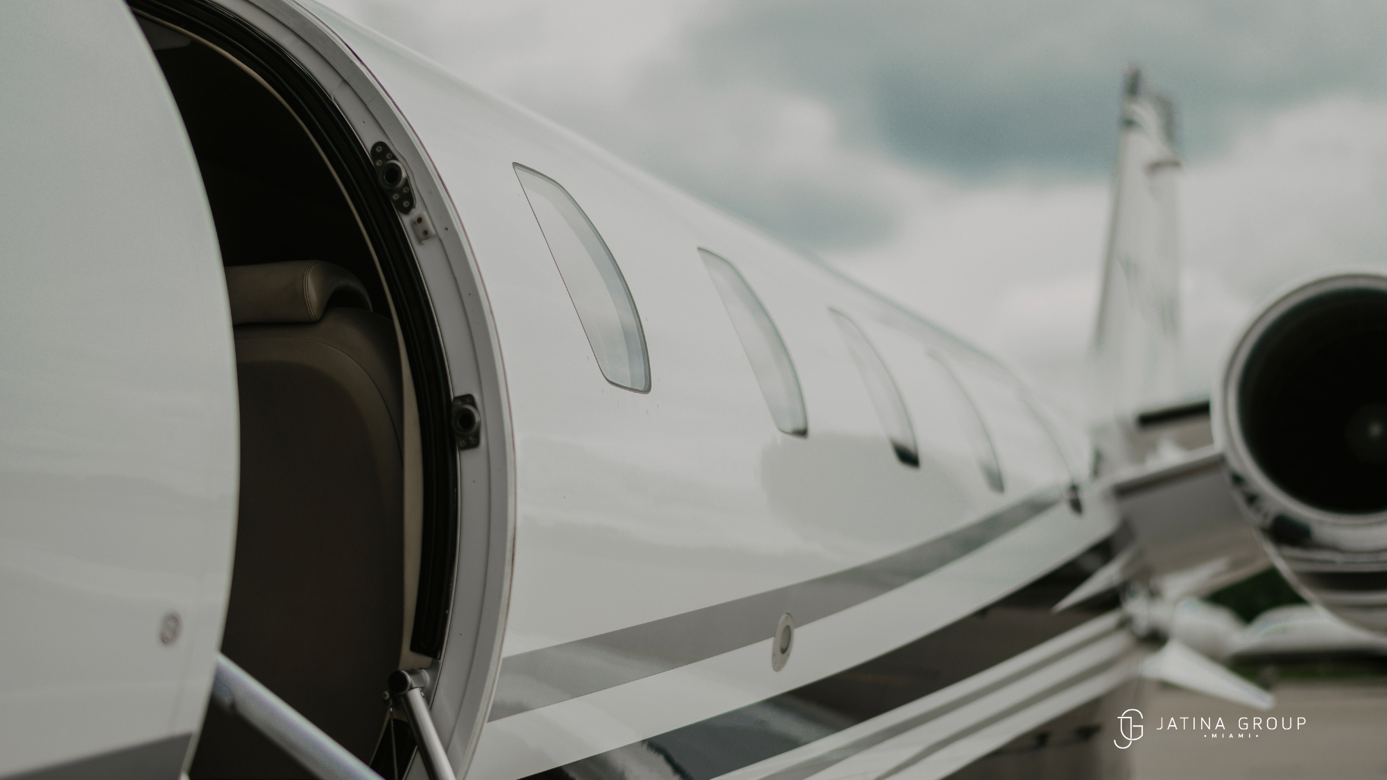 Private Aviation Miami Fbo Terminal Lounge Interior