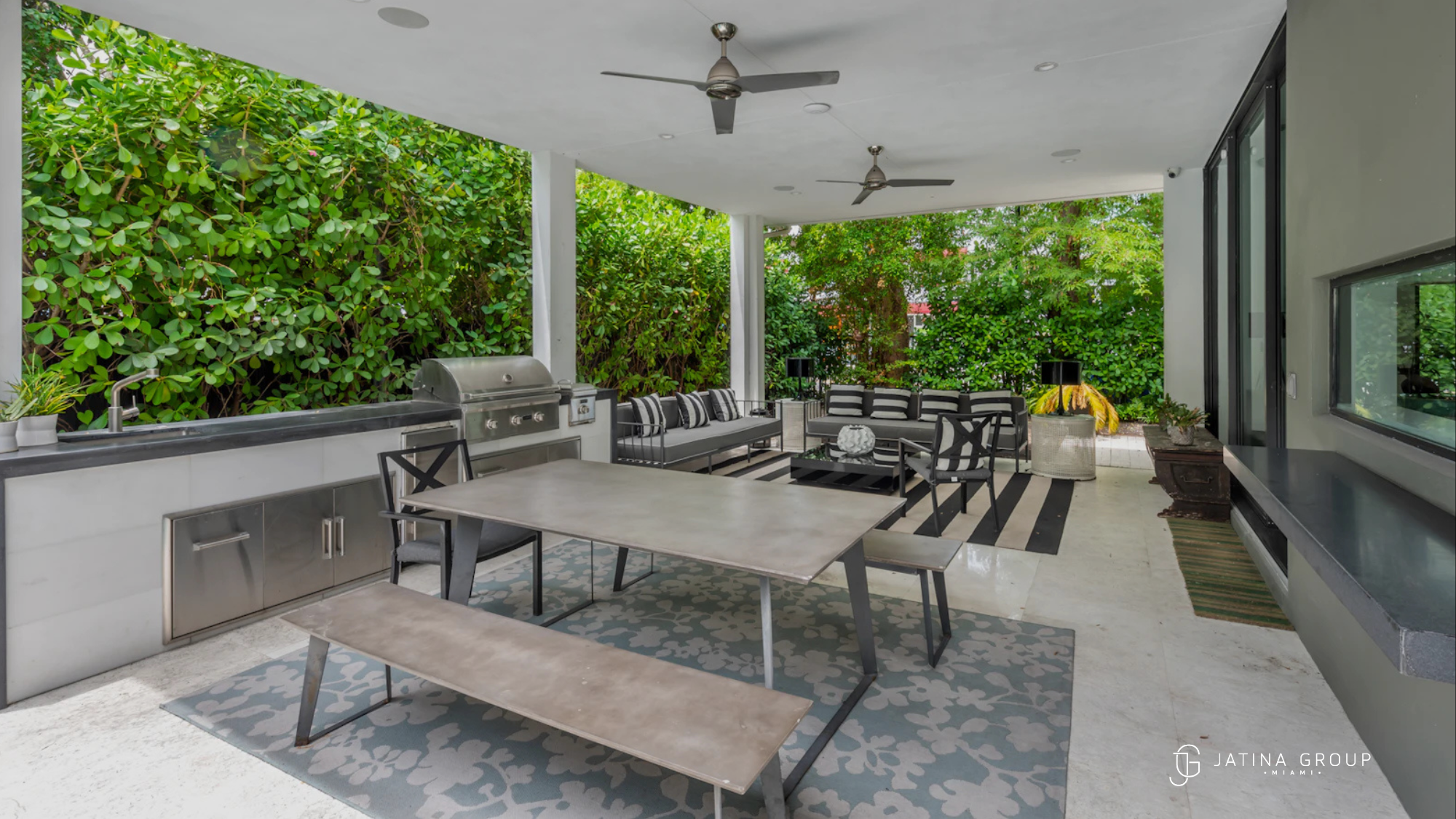 The Complete Shopping Guide To Miamis Design District Luxury Art And Design In One Neighborhood
